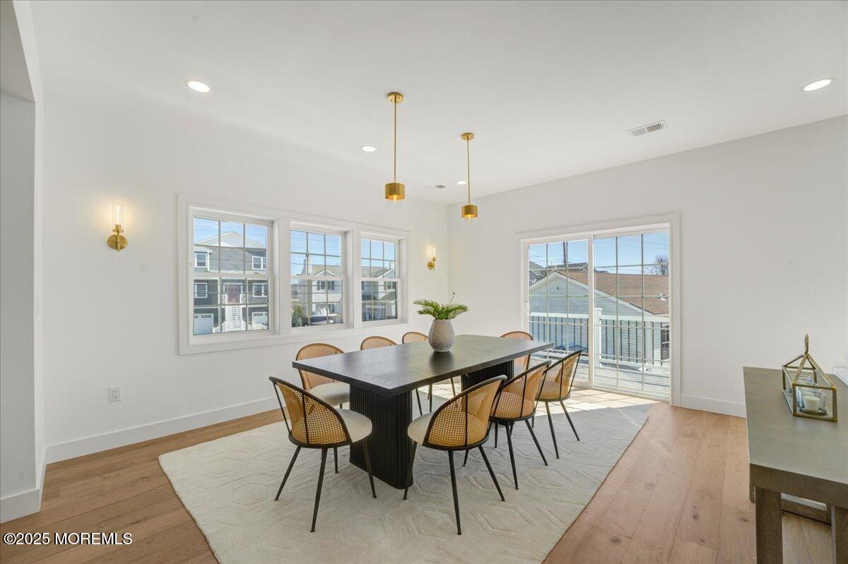 Brick, New Jersey, 08723, United States, 5 Bedrooms Bedrooms, ,3 BathroomsBathrooms,Residential,Active,2009154