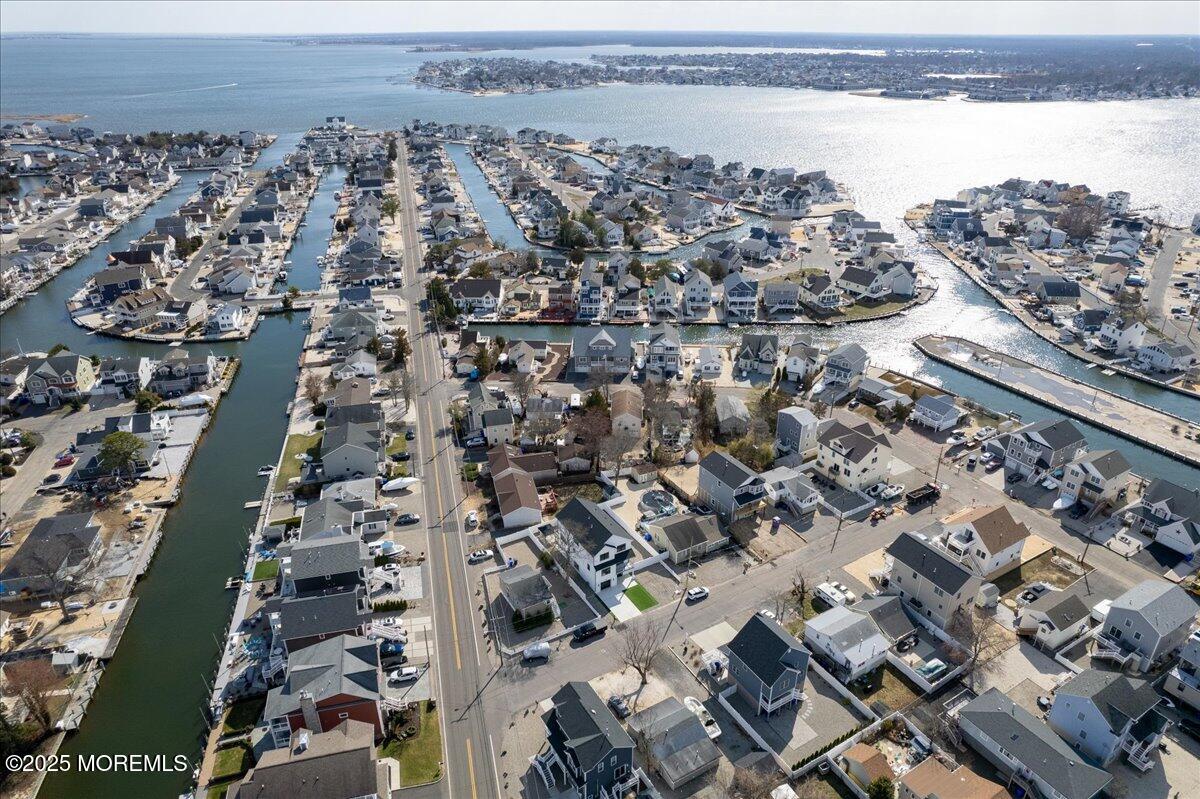 Brick, New Jersey, 08723, United States, 5 Bedrooms Bedrooms, ,3 BathroomsBathrooms,Residential,Active,2009154