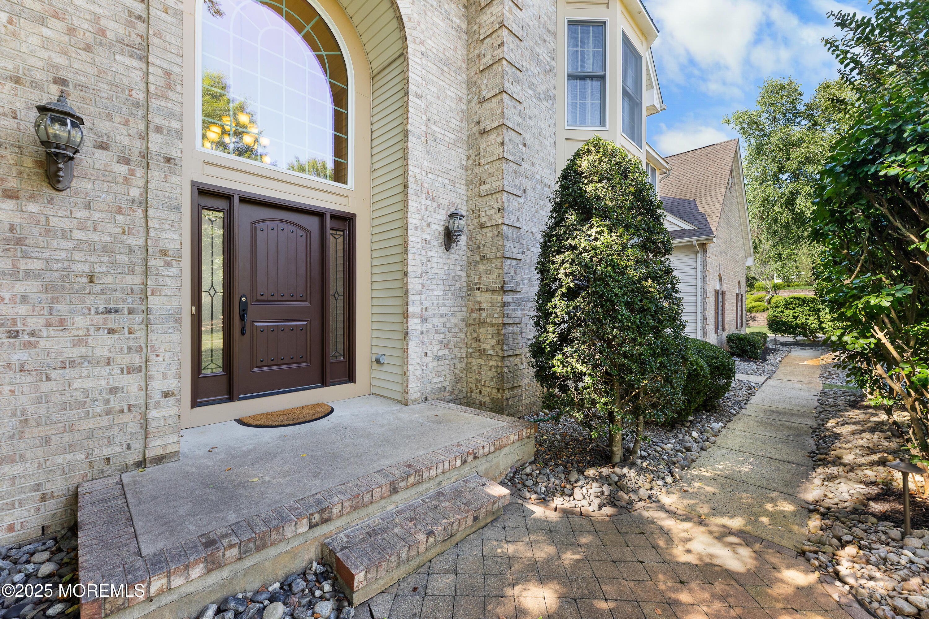 Millstone, New Jersey, 08510, United States, 5 Bedrooms Bedrooms, ,6 BathroomsBathrooms,Residential,Active,1954020