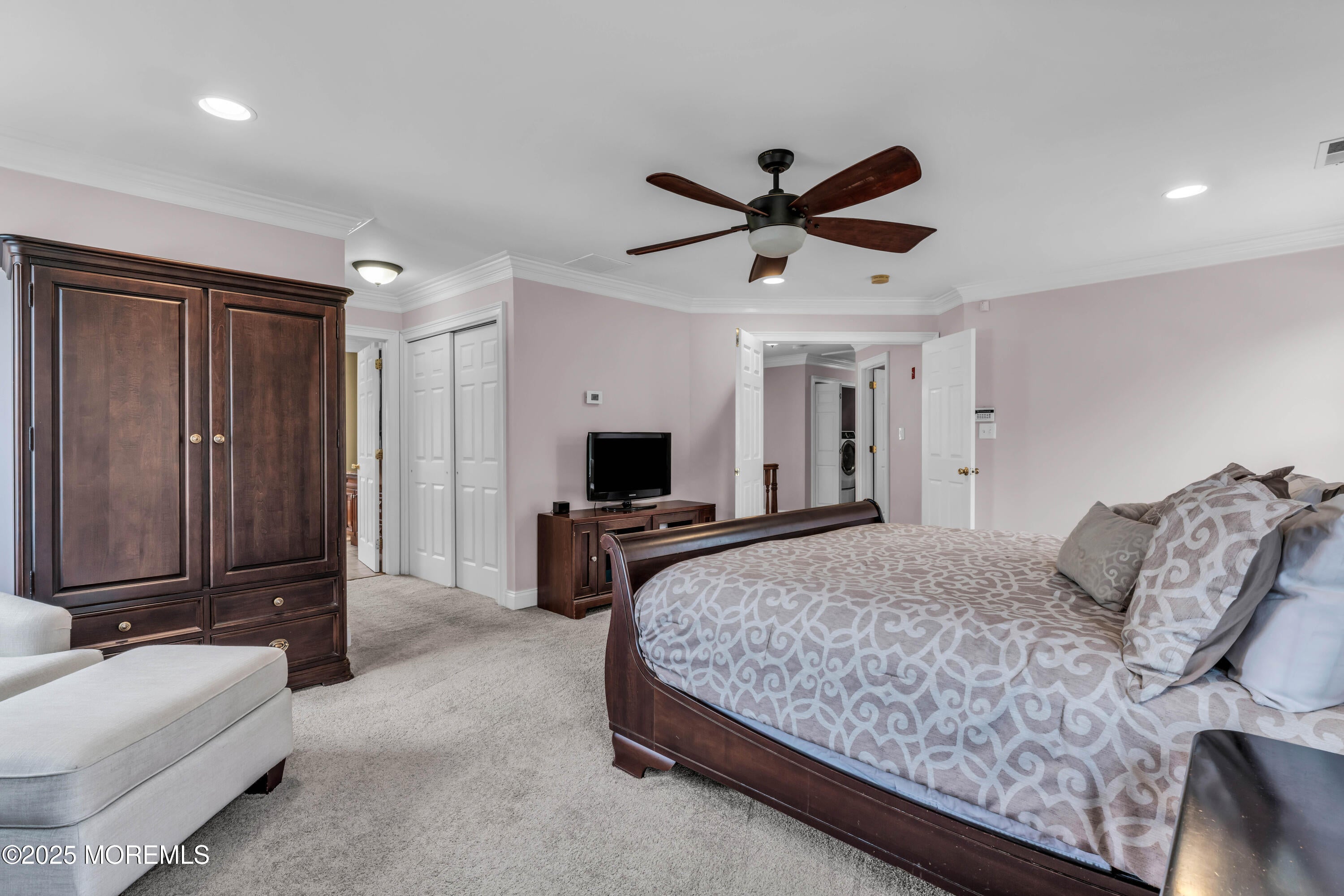 Old Bridge, New Jersey, 08857, United States, 5 Bedrooms Bedrooms, ,4 BathroomsBathrooms,Residential,Pending,1992258