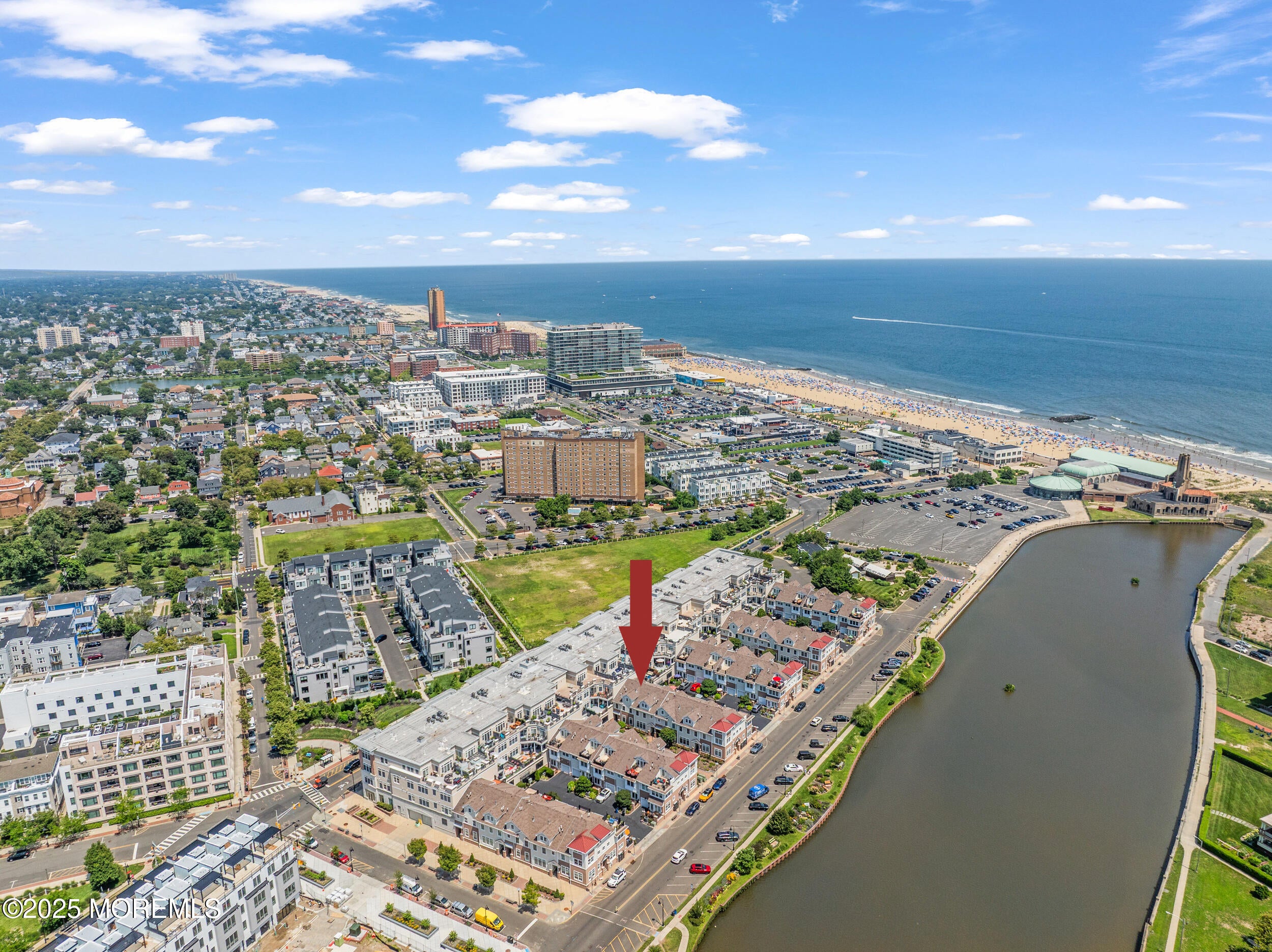 Asbury Park, New Jersey, 07712, United States, 3 Bedrooms Bedrooms, ,4 BathroomsBathrooms,Residential,Active,1909902