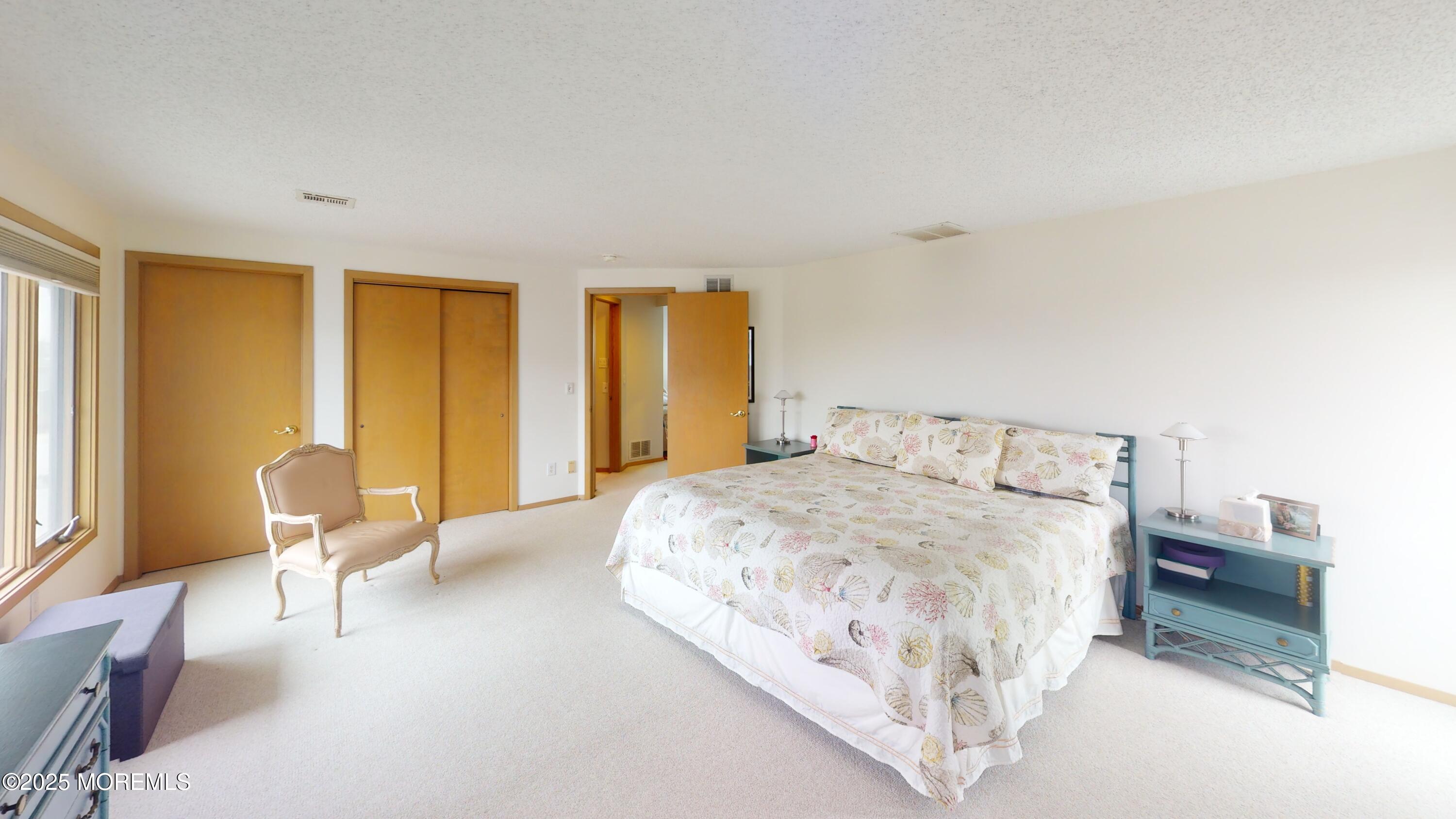 Lavallette, New Jersey, 08735, United States, 6 Bedrooms Bedrooms, ,5 BathroomsBathrooms,Residential,Active,2007233