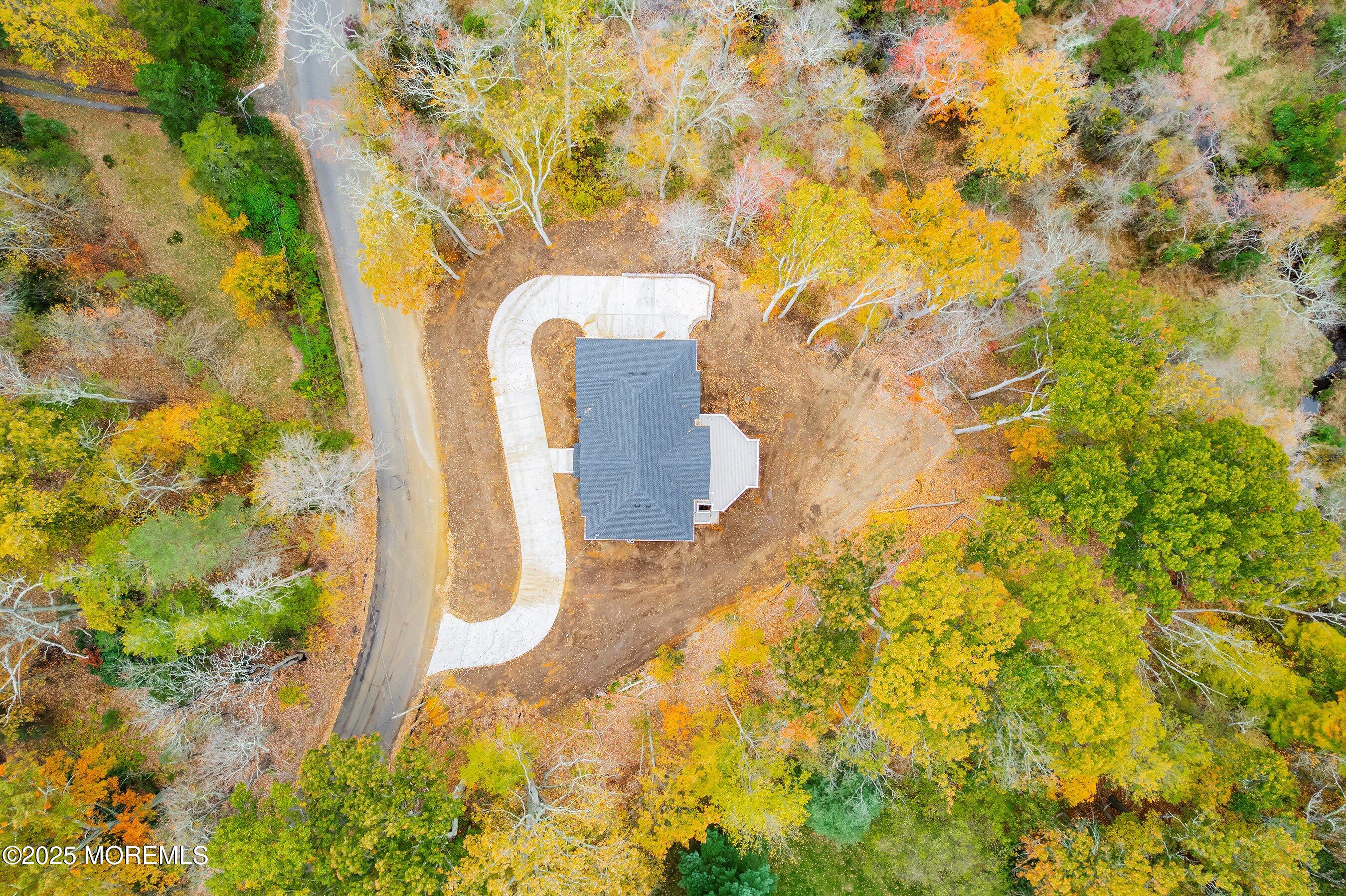 Manalapan, New Jersey, 07726, United States, 3 Bedrooms Bedrooms, ,2 BathroomsBathrooms,Residential,Active,1973334