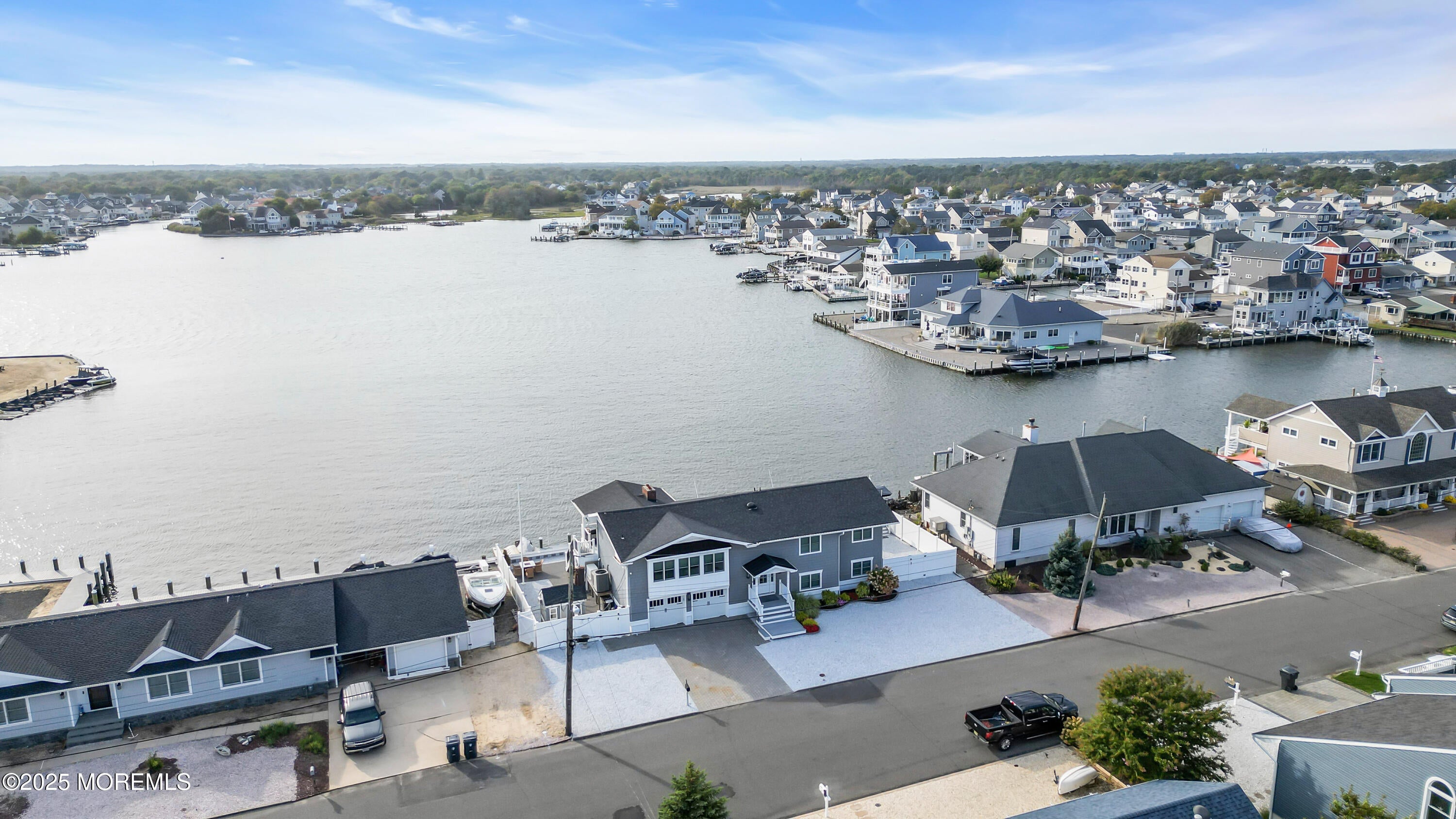 Toms River, New Jersey, 08753, United States, 5 Bedrooms Bedrooms, ,3 BathroomsBathrooms,Residential,Active,1952599