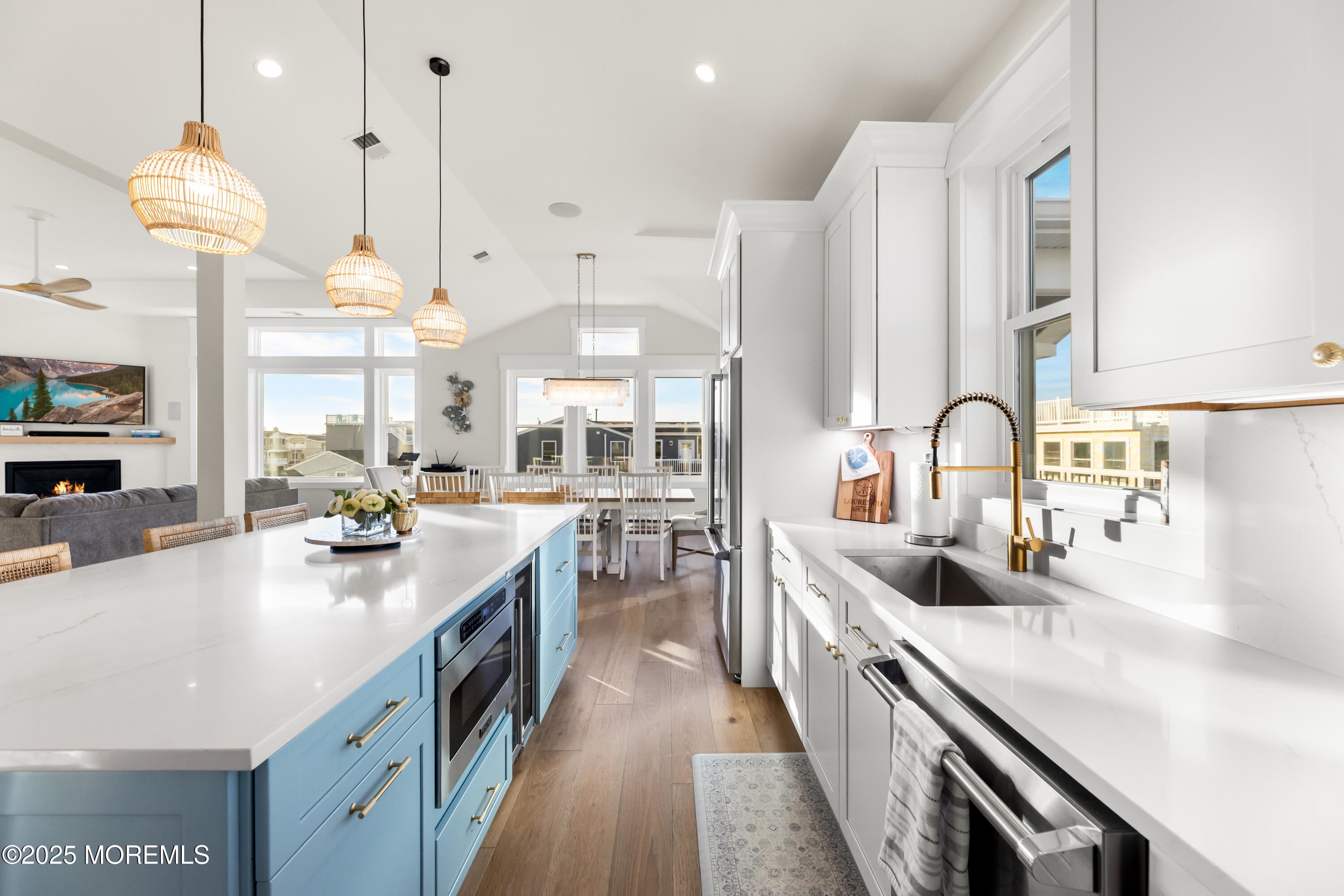 Beach Haven, New Jersey, 08008, United States, 6 Bedrooms Bedrooms, ,6 BathroomsBathrooms,Residential,Active,1969766