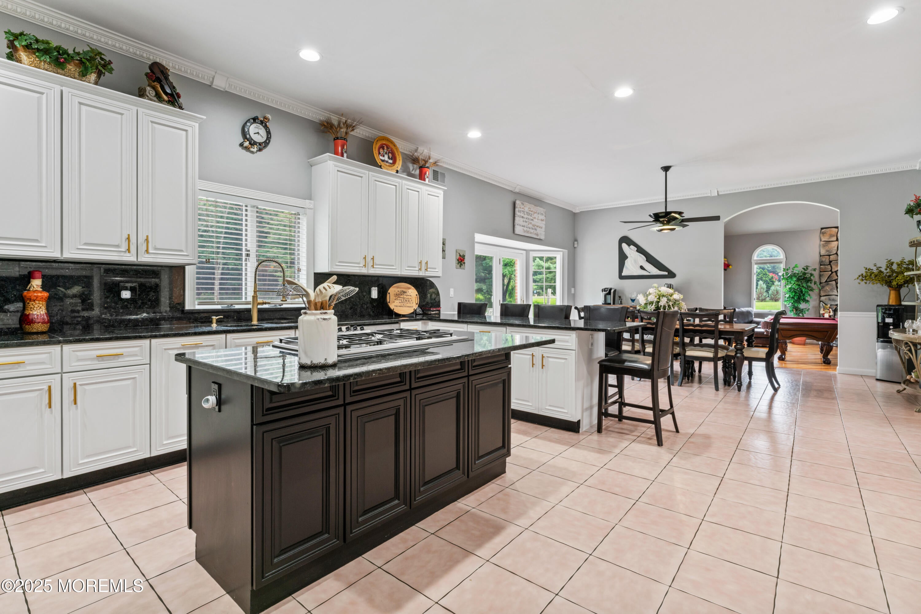 Manalapan, New Jersey, 07726, United States, 4 Bedrooms Bedrooms, ,4 BathroomsBathrooms,Residential,Pending,1909603