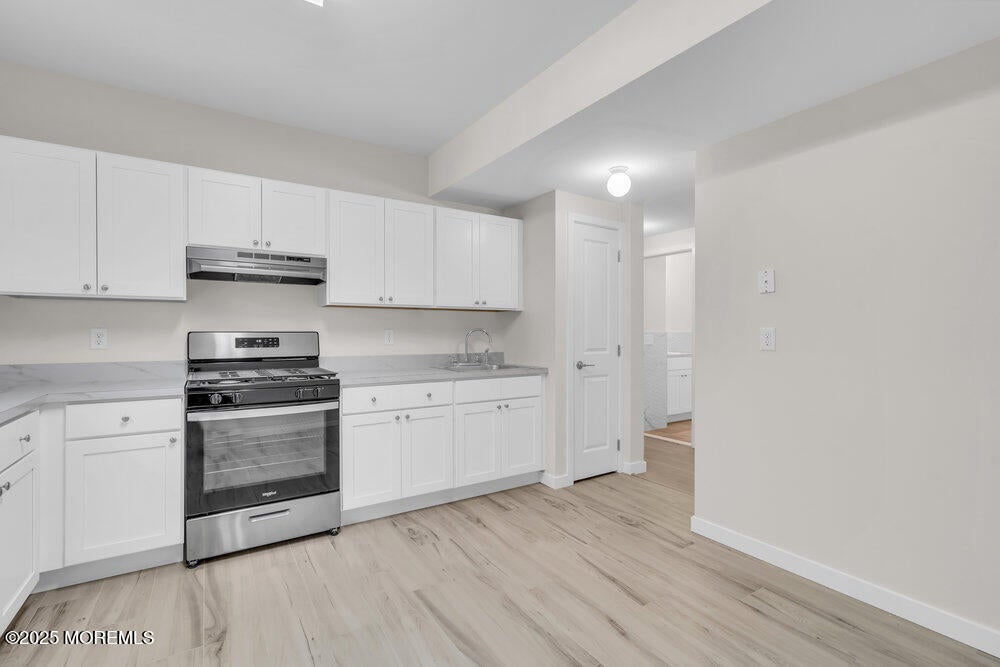 Lakewood, New Jersey, 08701, United States, 5 Bedrooms Bedrooms, ,4 BathroomsBathrooms,Residential,Active,1973269