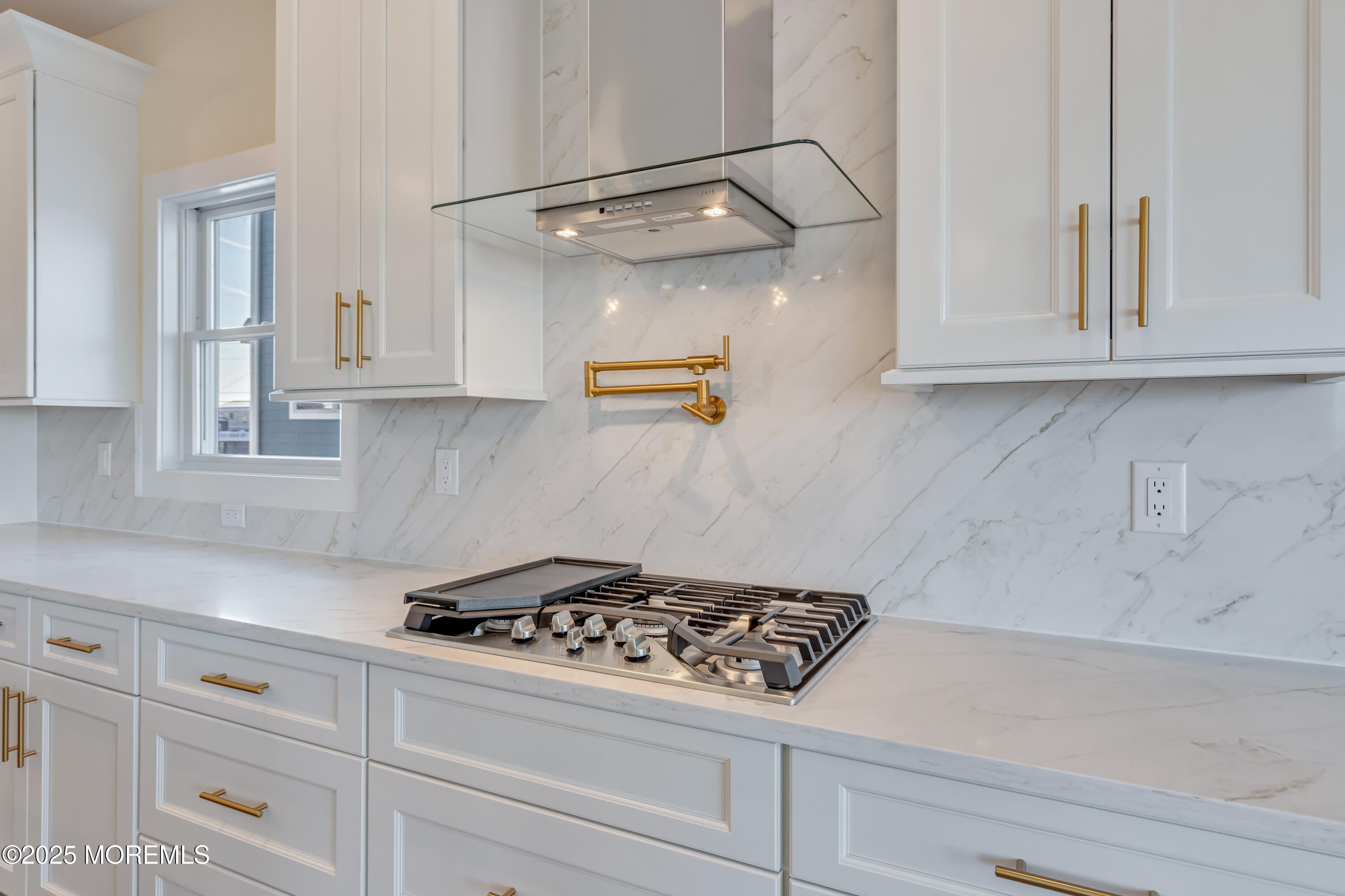 Tuckerton, New Jersey, 08087, United States, 4 Bedrooms Bedrooms, ,4 BathroomsBathrooms,Residential,Active,2007234