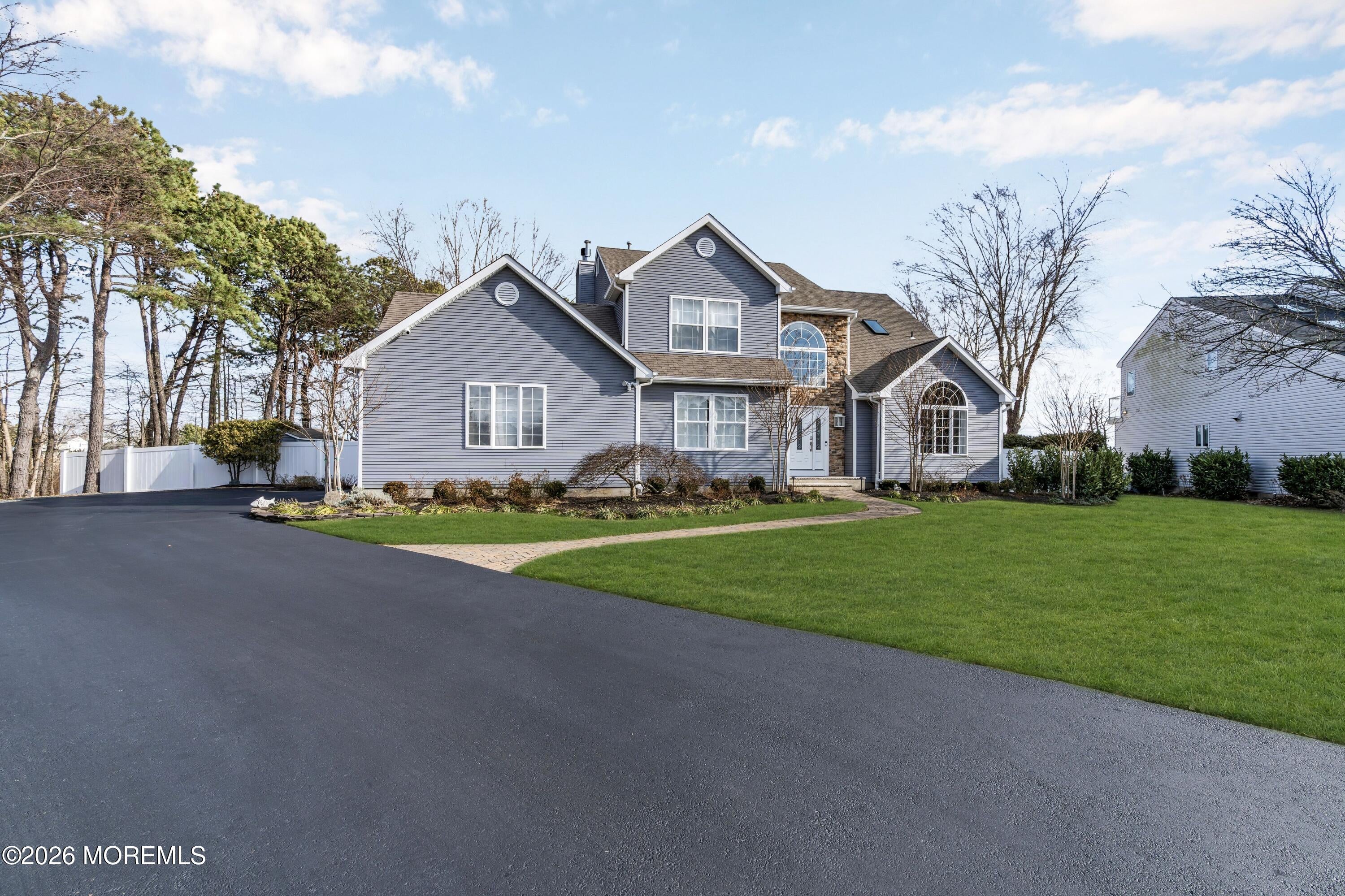 Brick, New Jersey, 08724, United States, 5 Bedrooms Bedrooms, ,3 BathroomsBathrooms,Residential,Active,2007172