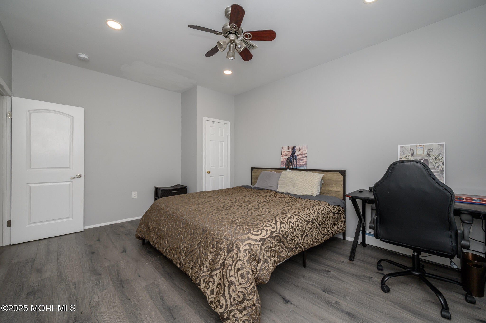 Manalapan, New Jersey, 07726, United States, 6 Bedrooms Bedrooms, ,4 BathroomsBathrooms,Residential,Active,1929411