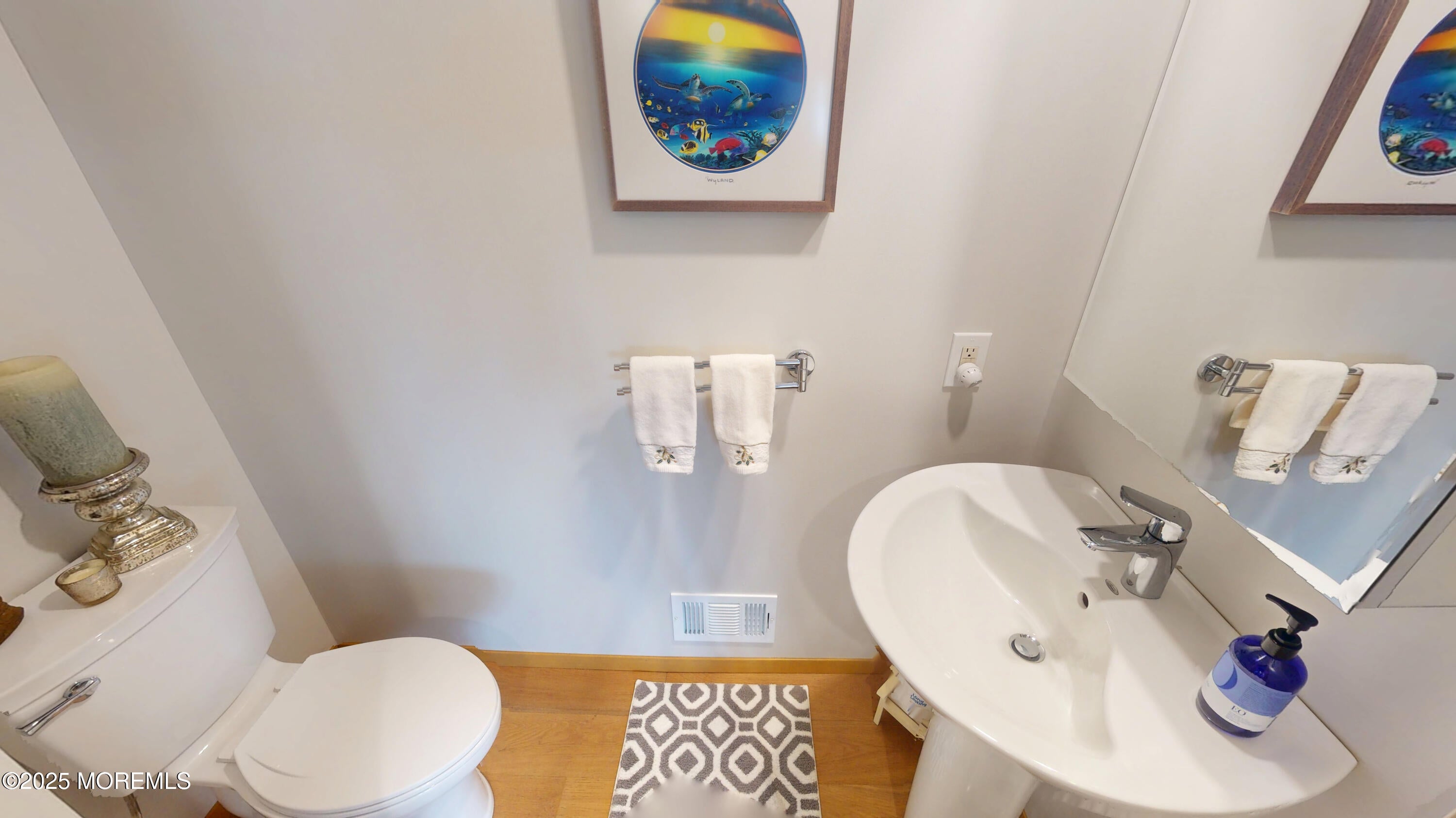 Lavallette, New Jersey, 08735, United States, 6 Bedrooms Bedrooms, ,5 BathroomsBathrooms,Residential,Active,2007233