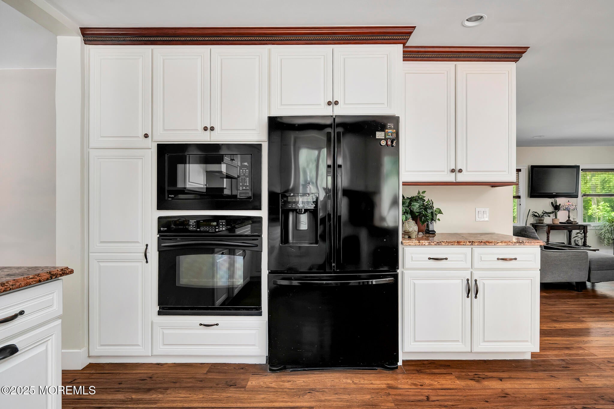 Manahawkin, New Jersey, 08050, United States, 4 Bedrooms Bedrooms, ,4 BathroomsBathrooms,Residential,Active,1879978