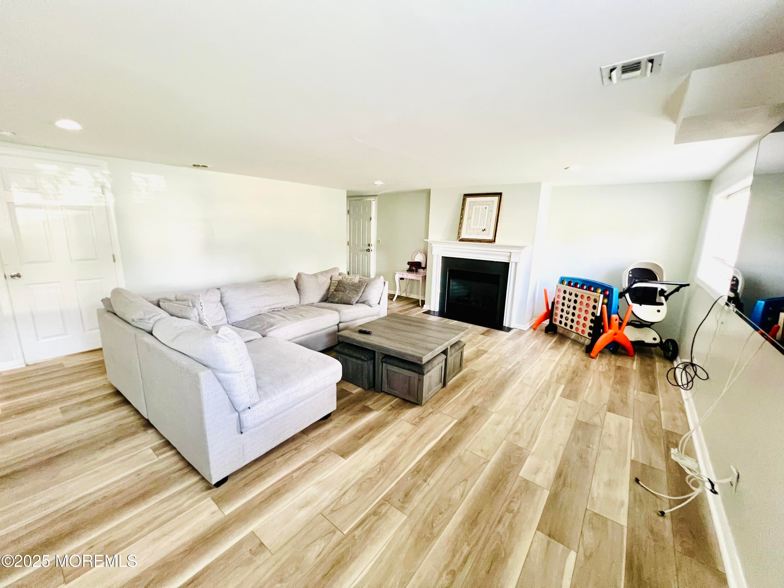 West Long Branch, New Jersey, 07764, United States, 5 Bedrooms Bedrooms, ,2 BathroomsBathrooms,Residential,Active,1926670