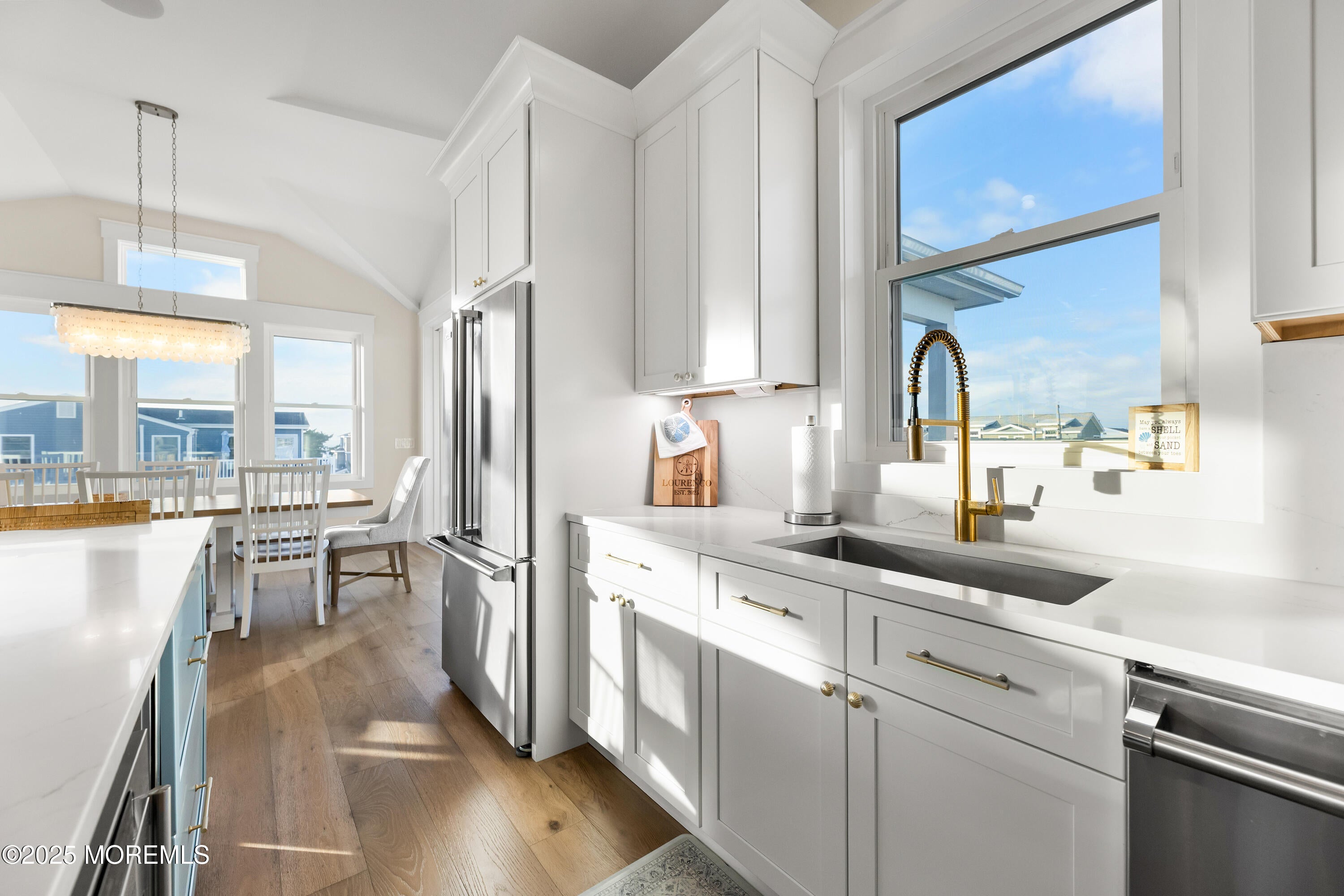 Beach Haven, New Jersey, 08008, United States, 6 Bedrooms Bedrooms, ,6 BathroomsBathrooms,Residential,Active,1969766