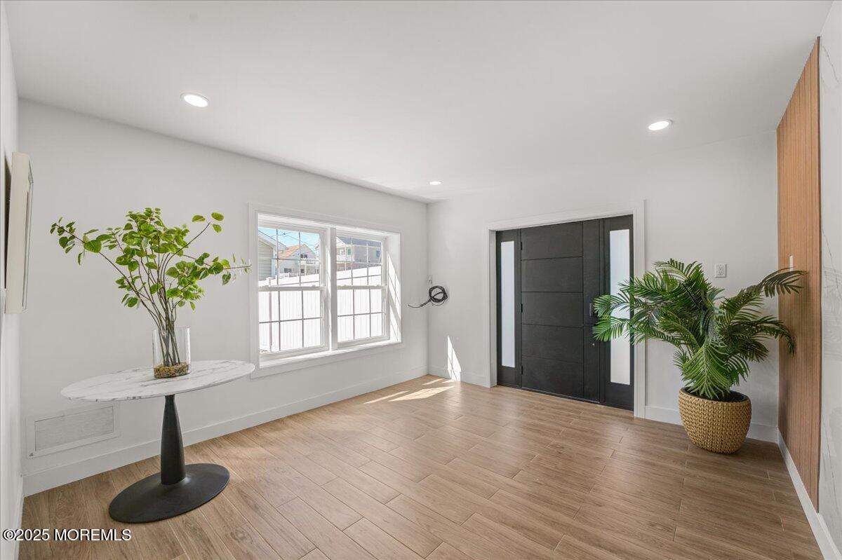 Brick, New Jersey, 08723, United States, 5 Bedrooms Bedrooms, ,3 BathroomsBathrooms,Residential,Active,2009154