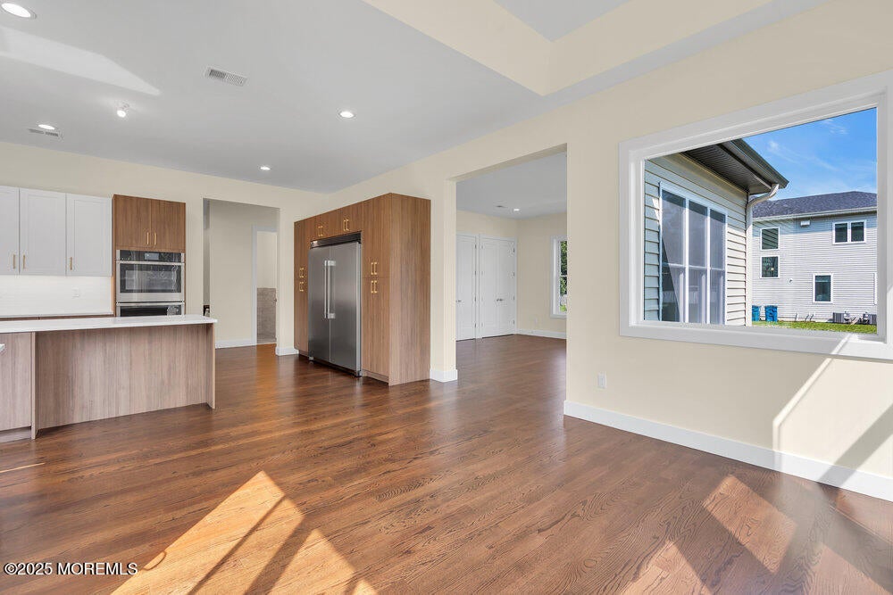 Jackson, New Jersey, 08527, United States, 6 Bedrooms Bedrooms, ,4 BathroomsBathrooms,Residential,Active,1973337