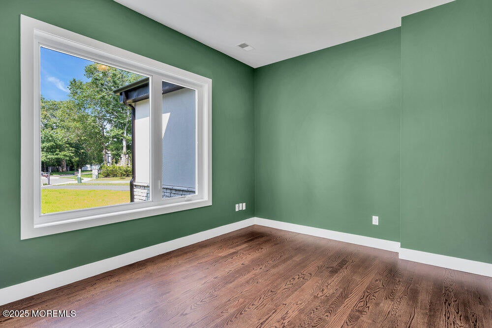 Jackson, New Jersey, 08527, United States, 6 Bedrooms Bedrooms, ,4 BathroomsBathrooms,Residential,Active,1973337