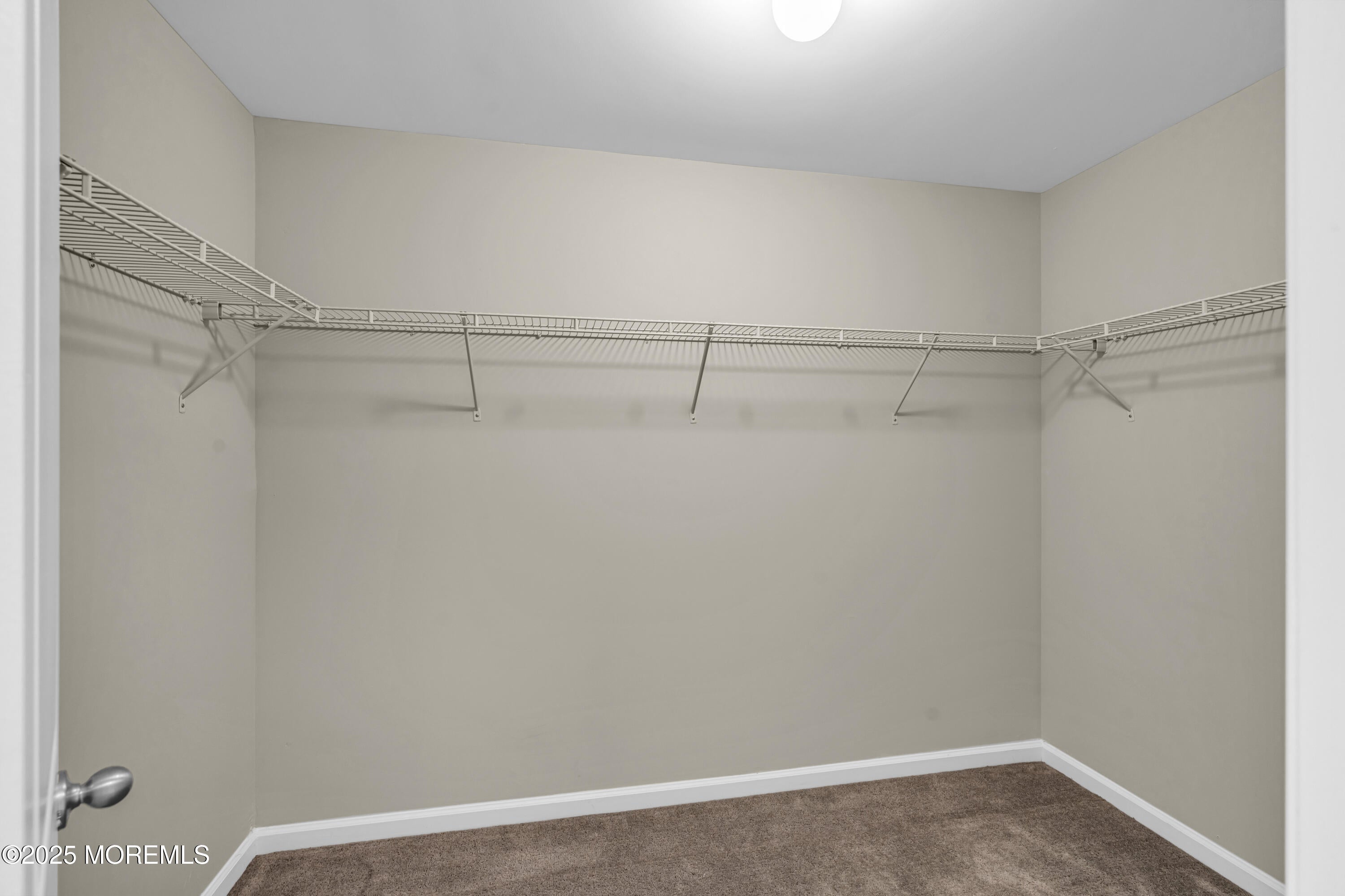 Lakewood, New Jersey, 08701, United States, 5 Bedrooms Bedrooms, ,4 BathroomsBathrooms,Residential,Active,1941365