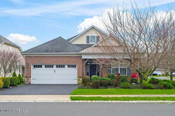 27 E RAPHAEL LN, FARMINGDALE, NJ 07727 - Image 1