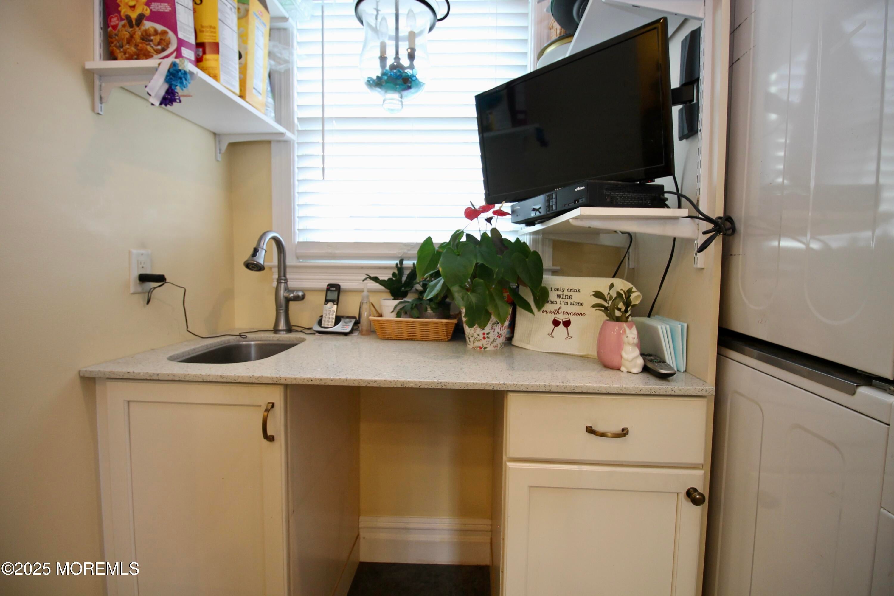 Belmar, New Jersey, 07719, United States, 3 Bedrooms Bedrooms, ,2 BathroomsBathrooms,Residential,Active,1953027