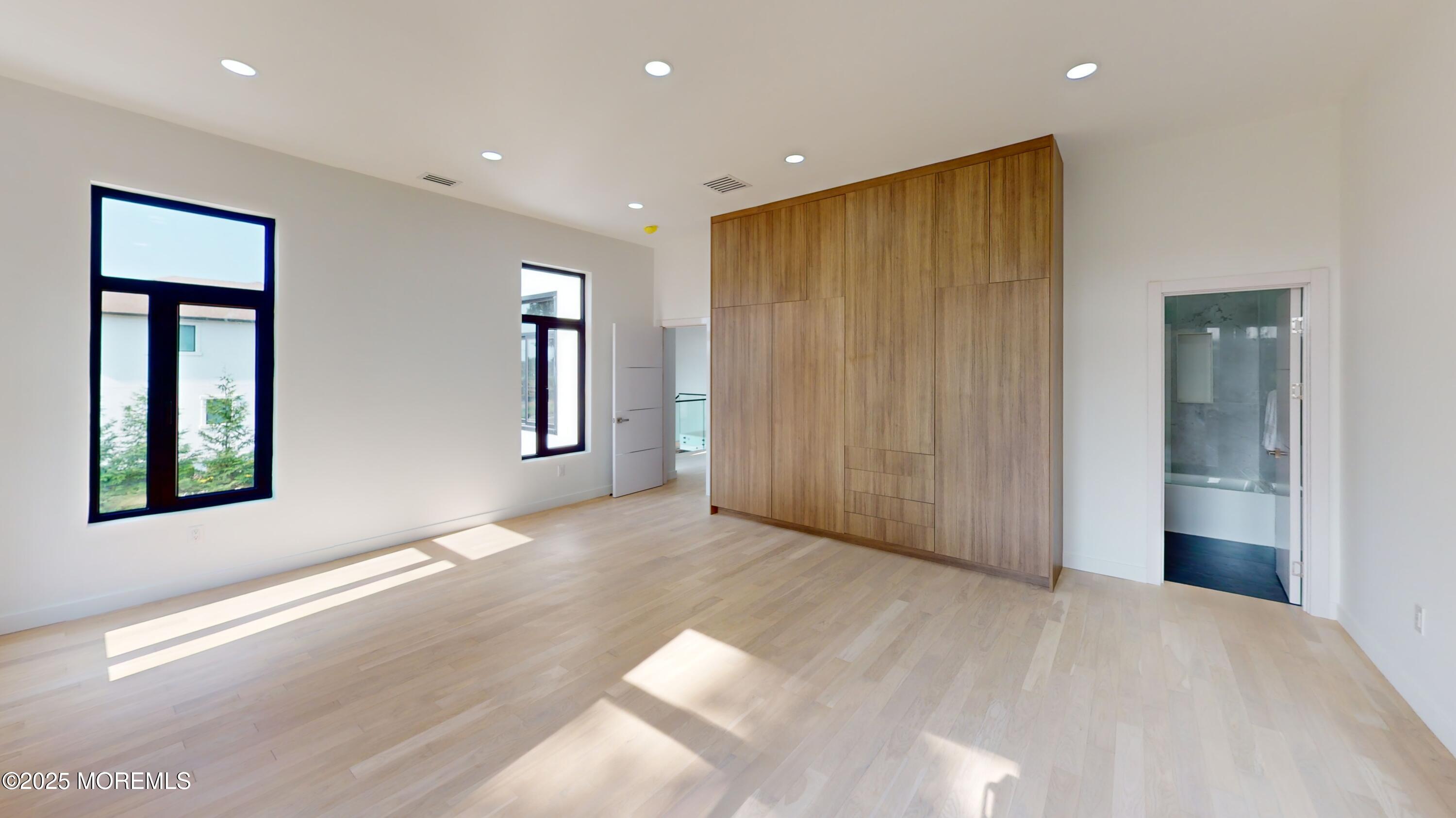 Marlboro, New Jersey, 07746, United States, 5 Bedrooms Bedrooms, ,5 BathroomsBathrooms,Residential,Active,2001371