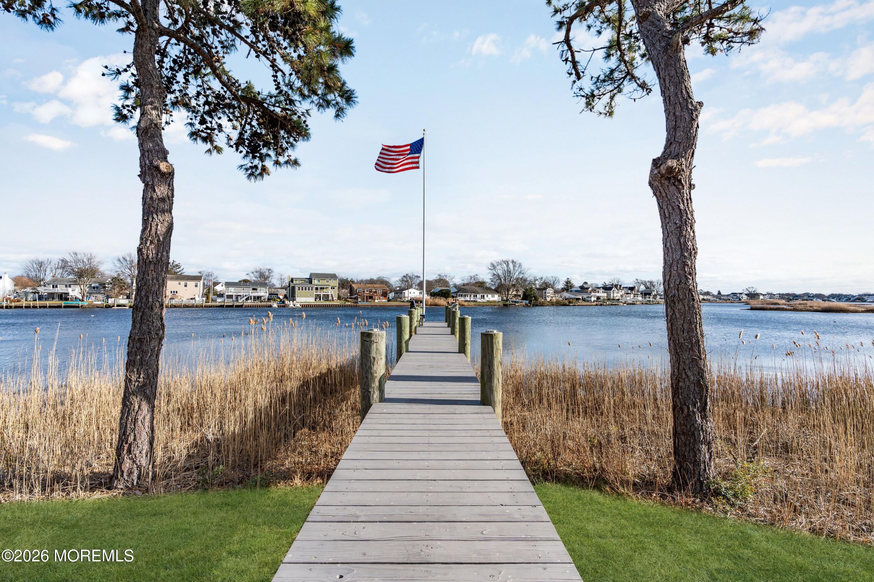 Brick, New Jersey, 08724, United States, 5 Bedrooms Bedrooms, ,3 BathroomsBathrooms,Residential,Active,2007172