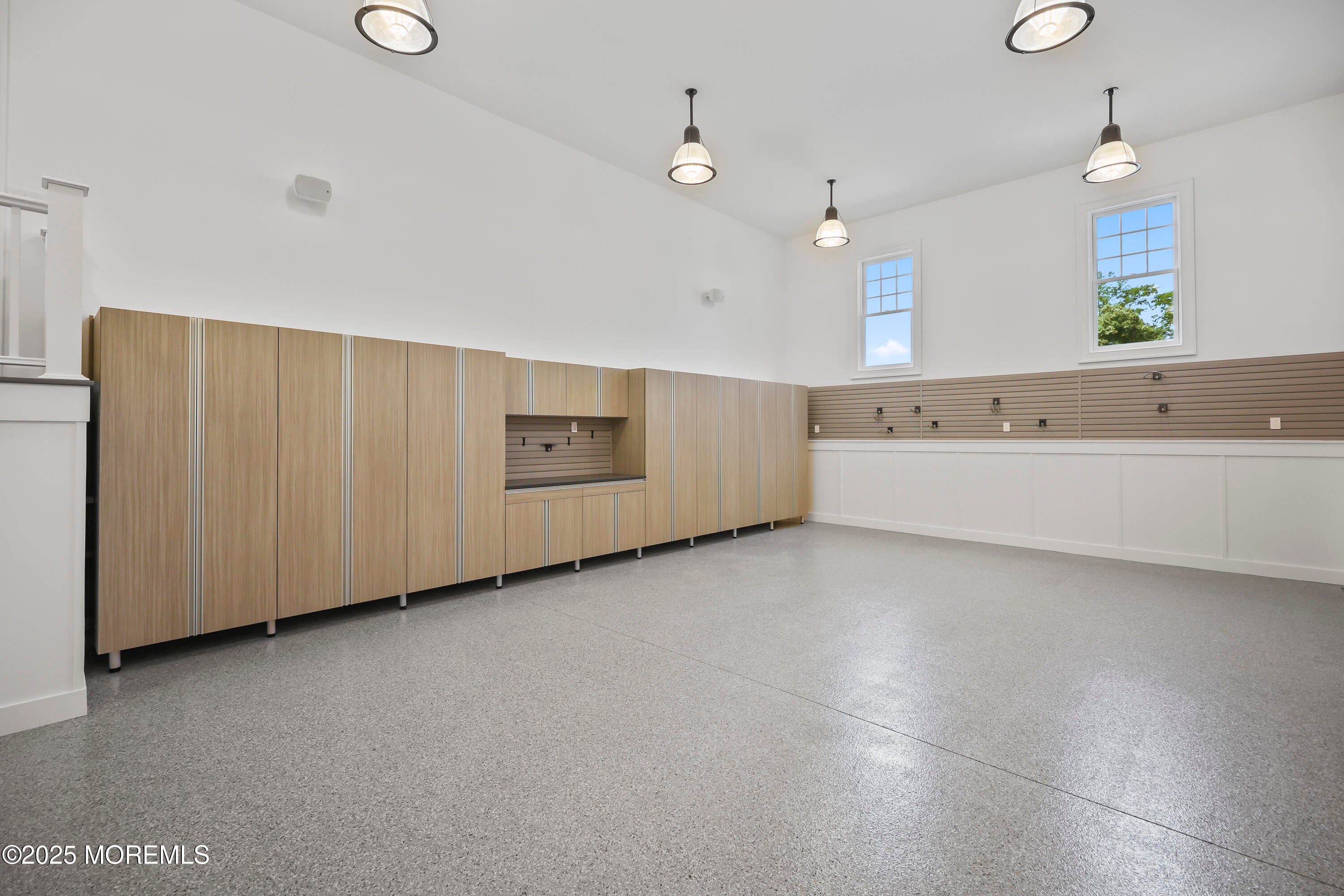 Rumson, New Jersey, 07760, United States, 6 Bedrooms Bedrooms, ,7 BathroomsBathrooms,Residential,Active,1904739