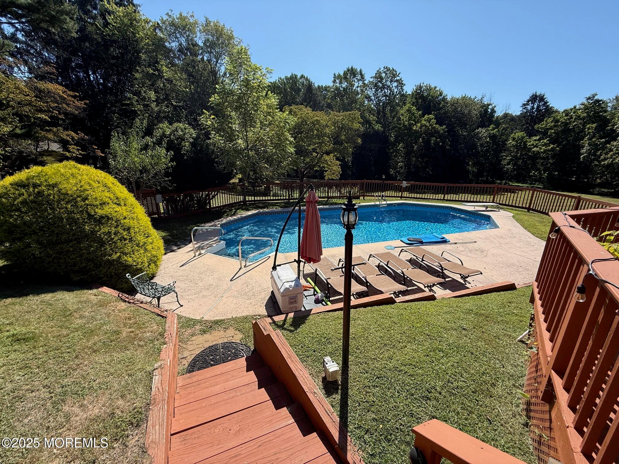 Holmdel, New Jersey, 07733, United States, 4 Bedrooms Bedrooms, ,3 BathroomsBathrooms,Residential,Active,1962185