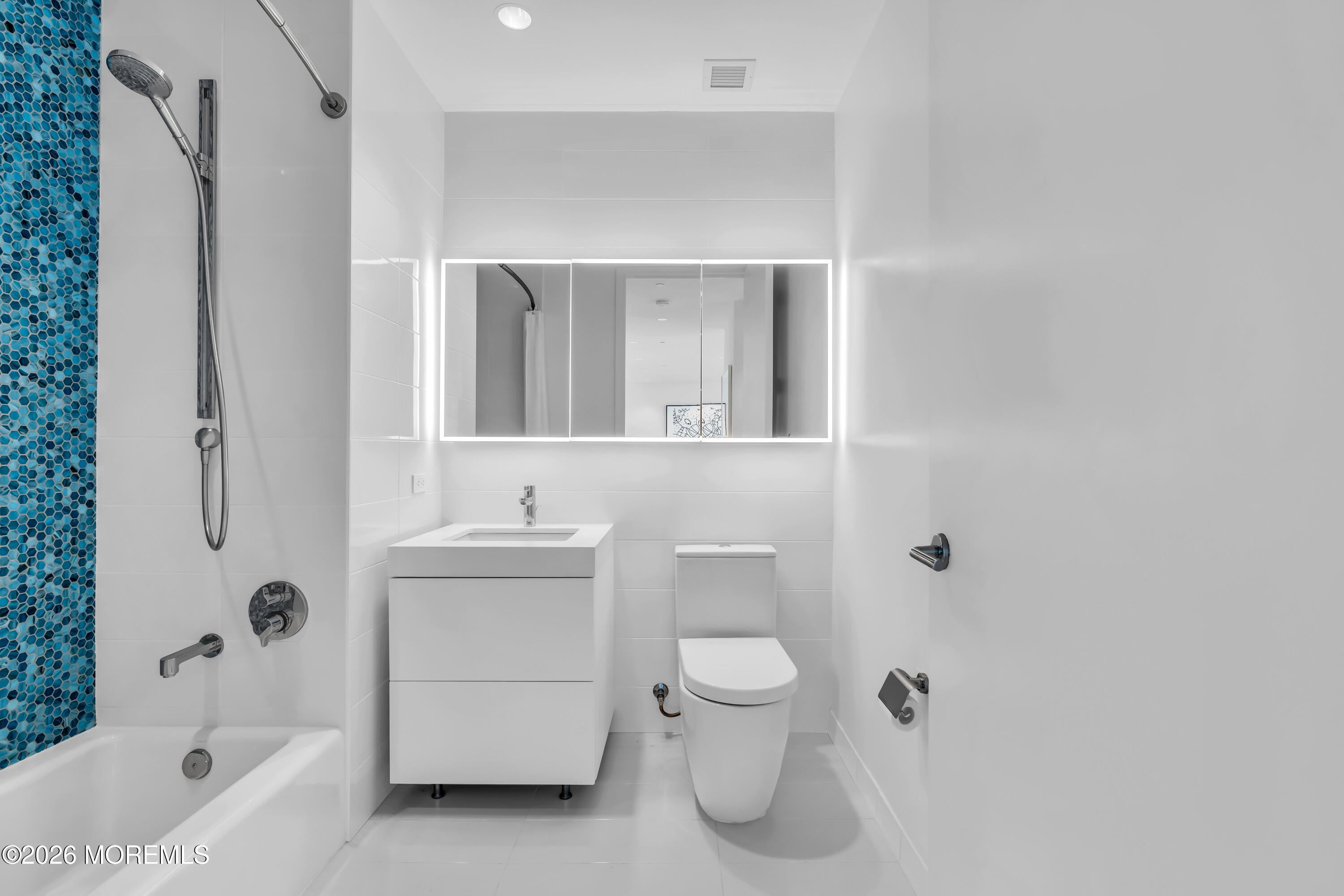 Asbury Park, New Jersey, 07712, United States, 2 Bedrooms Bedrooms, ,2 BathroomsBathrooms,Residential,Active,2007342