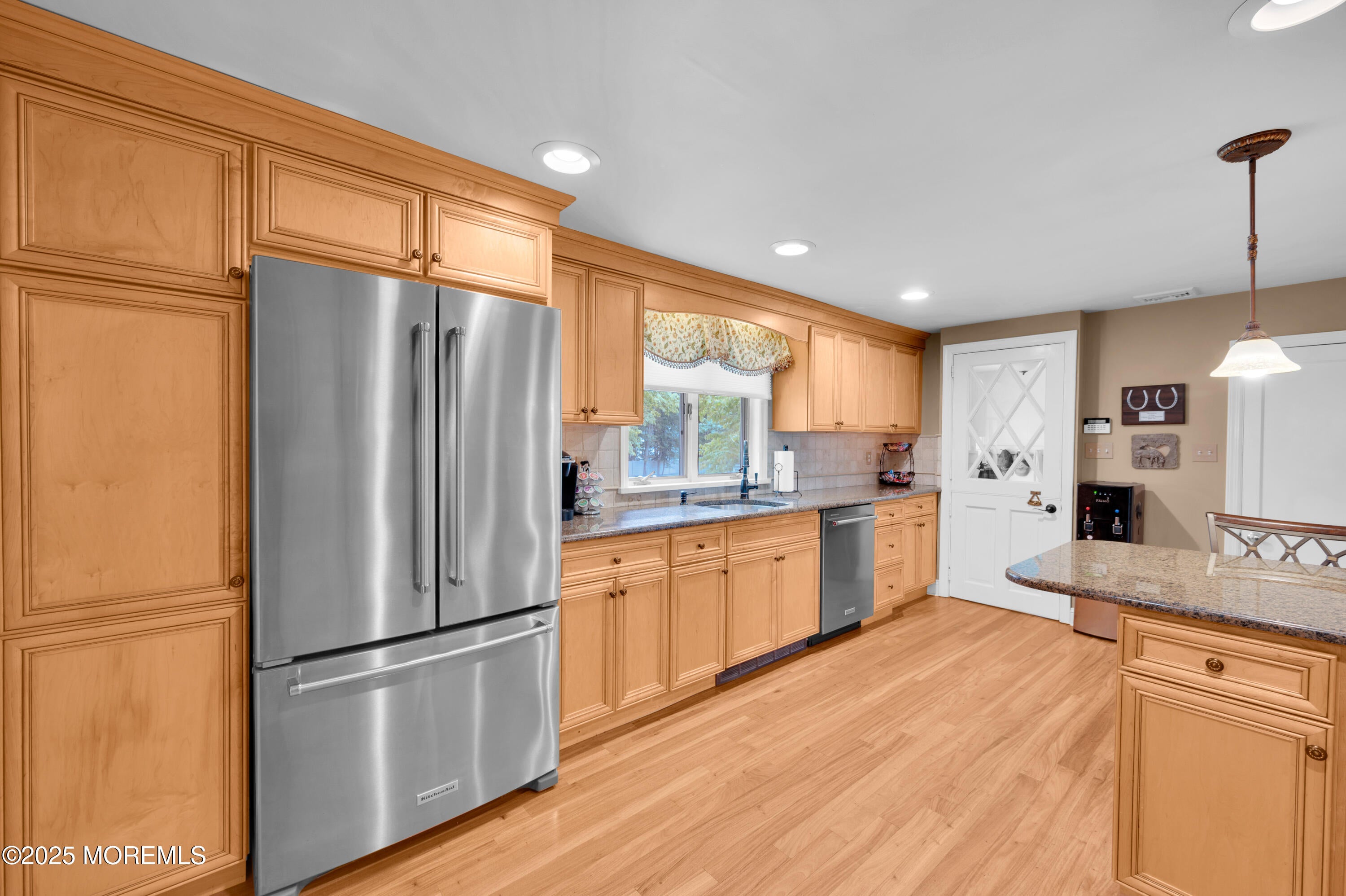 Freehold, New Jersey, 07728, United States, 3 Bedrooms Bedrooms, ,3 BathroomsBathrooms,Residential,Active,1922276