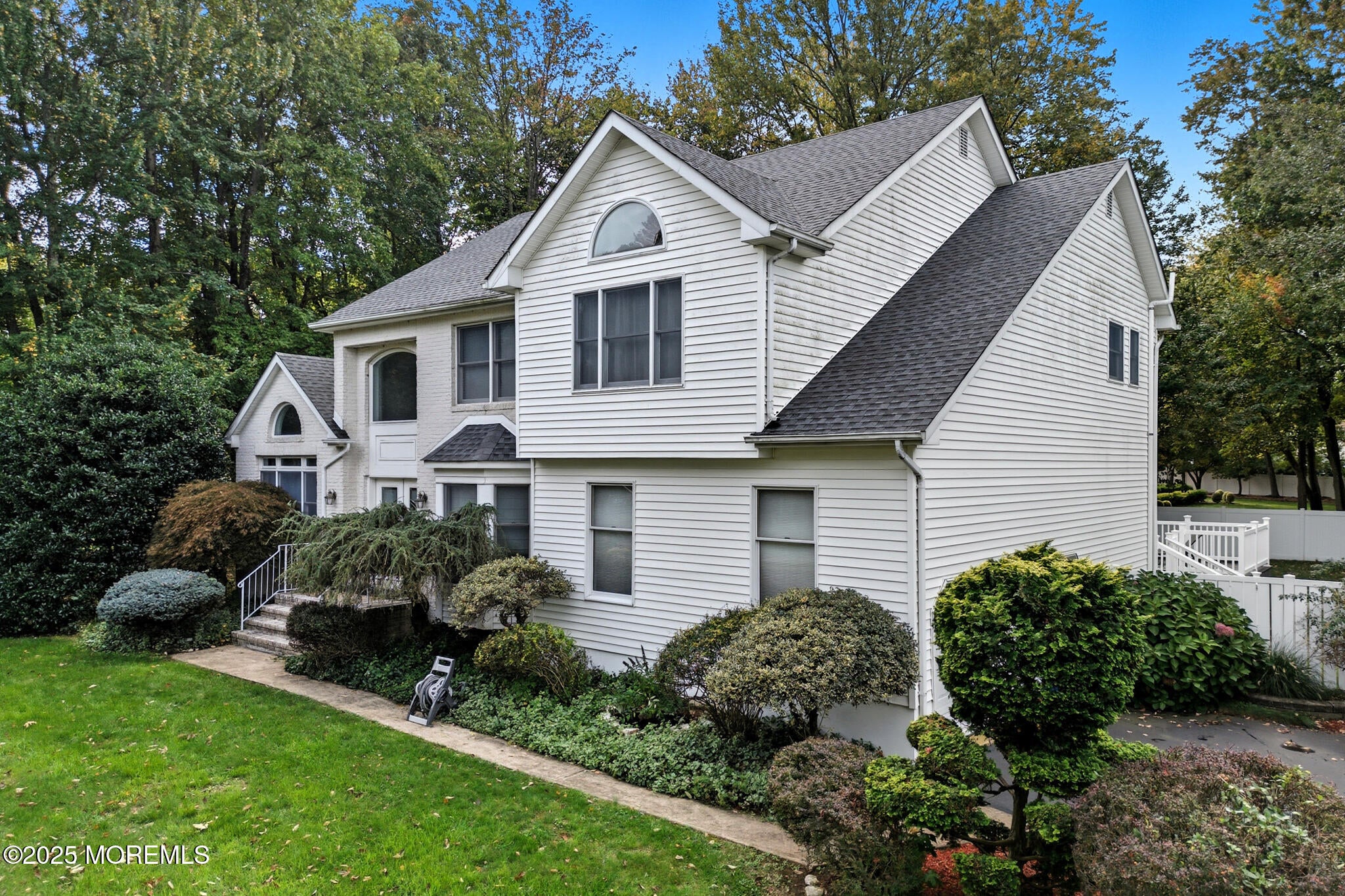 Monroe, New Jersey, 08831, United States, 4 Bedrooms Bedrooms, ,3 BathroomsBathrooms,Residential,Active,1963261