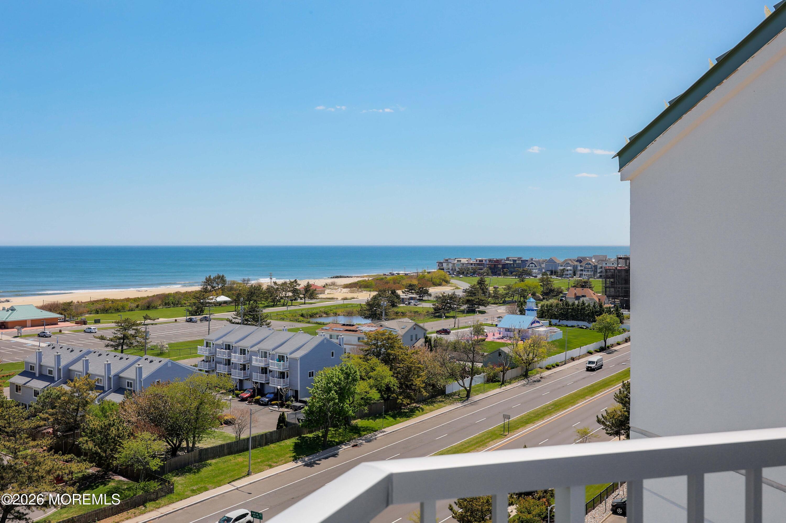 Long Branch, New Jersey, 07740, United States, 3 Bedrooms Bedrooms, ,4 BathroomsBathrooms,Residential,Active,2044541