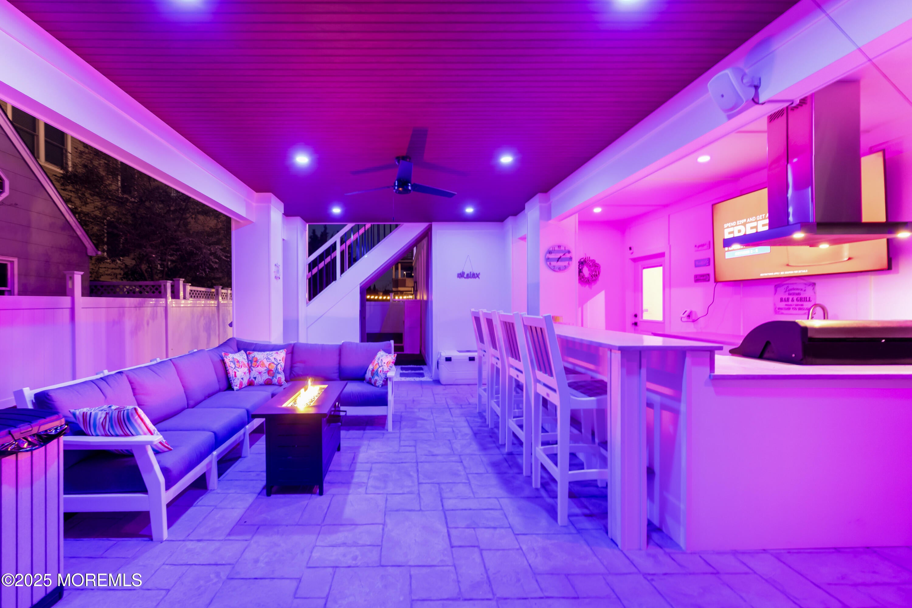 Beach Haven, New Jersey, 08008, United States, 6 Bedrooms Bedrooms, ,6 BathroomsBathrooms,Residential,Active,1969766