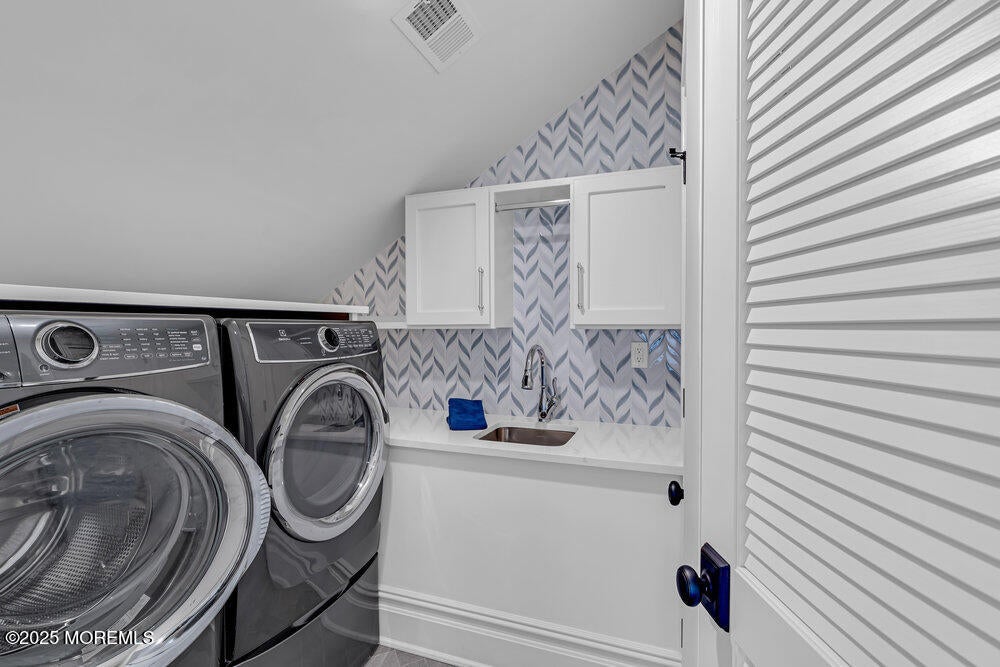 Sea Girt, New Jersey, 08750, United States, 5 Bedrooms Bedrooms, ,6 BathroomsBathrooms,Residential,Active,1914780