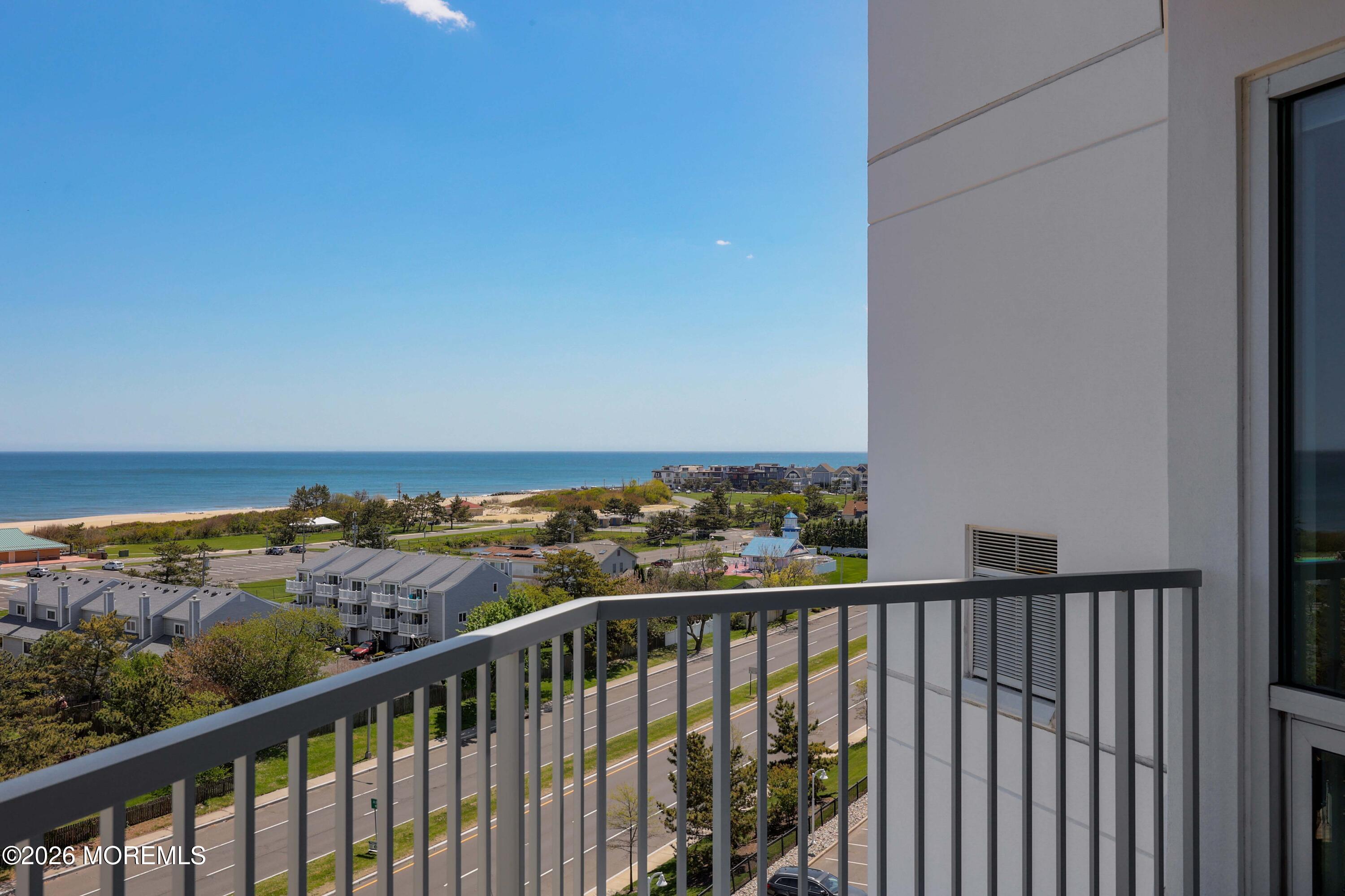 Long Branch, New Jersey, 07740, United States, 3 Bedrooms Bedrooms, ,4 BathroomsBathrooms,Residential,Active,2044541