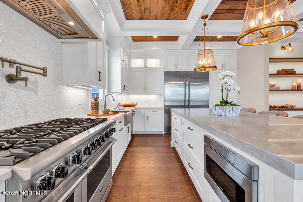 Lavallette, New Jersey, 08735, United States, 6 Bedrooms Bedrooms, ,6 BathroomsBathrooms,Residential,Active,1988716