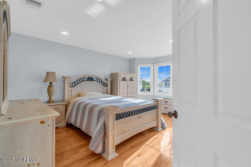 Long Branch, New Jersey, 07740, United States, 4 Bedrooms Bedrooms, ,4 BathroomsBathrooms,Residential,Active,1941125