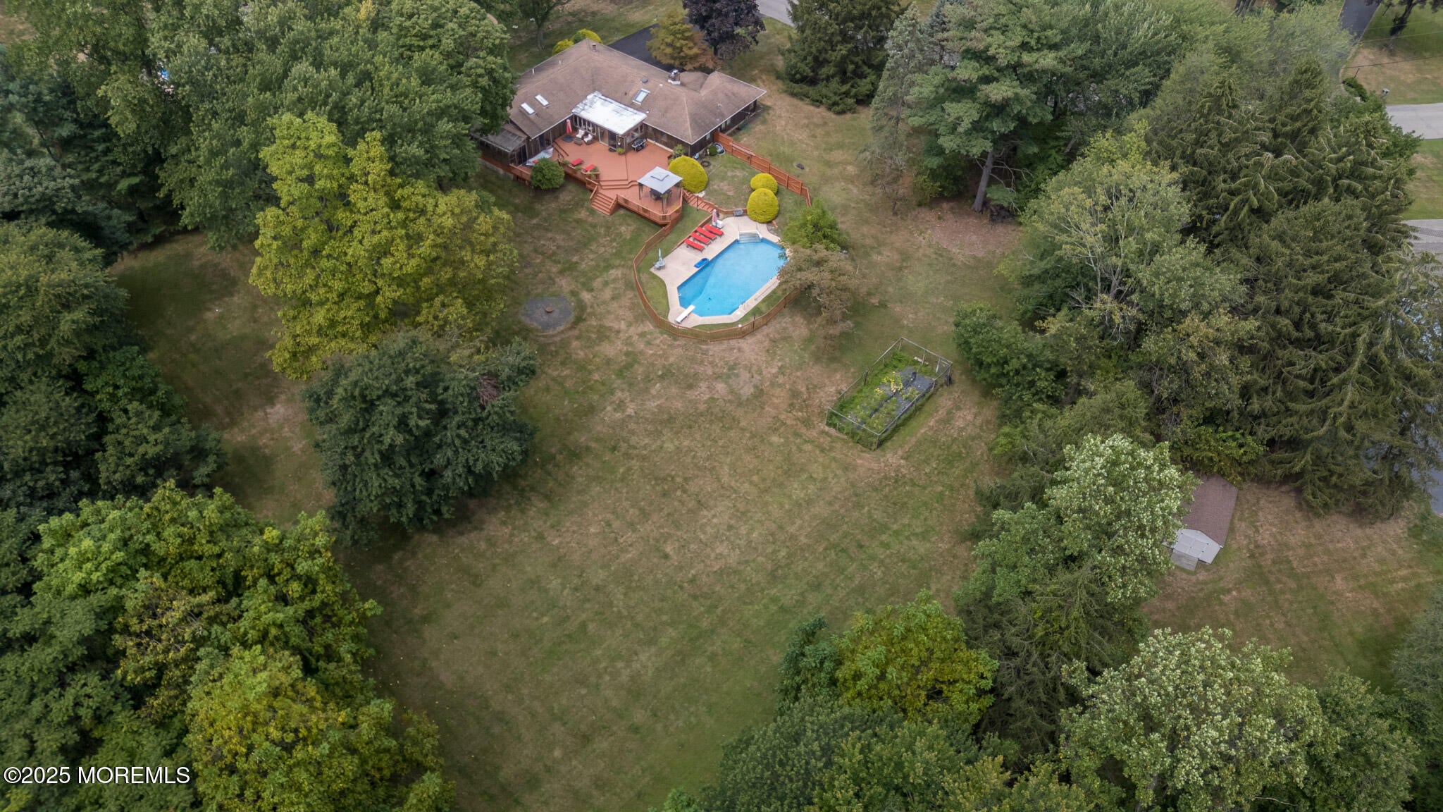 Holmdel, New Jersey, 07733, United States, 4 Bedrooms Bedrooms, ,3 BathroomsBathrooms,Residential,Active,1962185