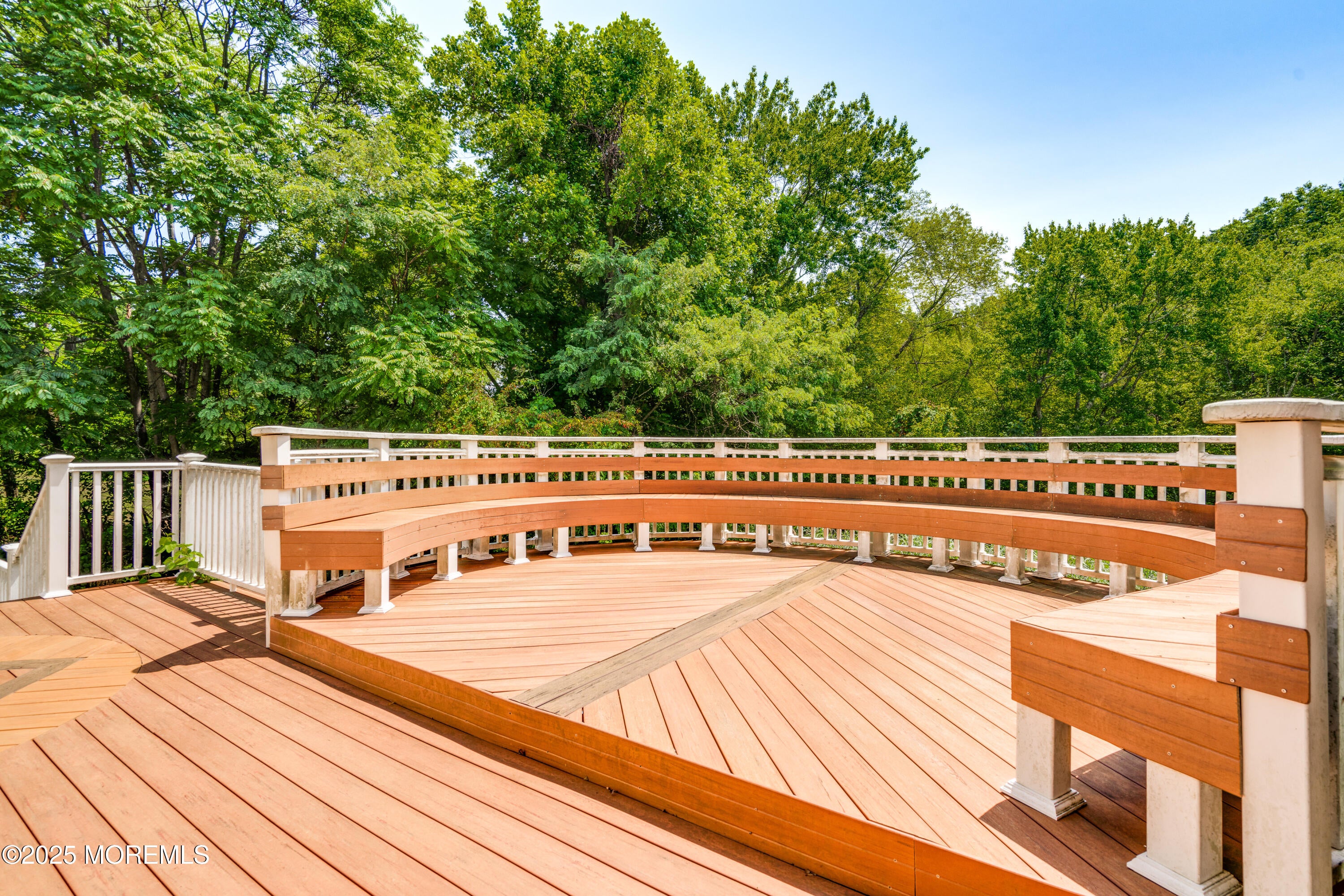 Marlboro, New Jersey, 07746, United States, 5 Bedrooms Bedrooms, ,5 BathroomsBathrooms,Residential,Active,1985596