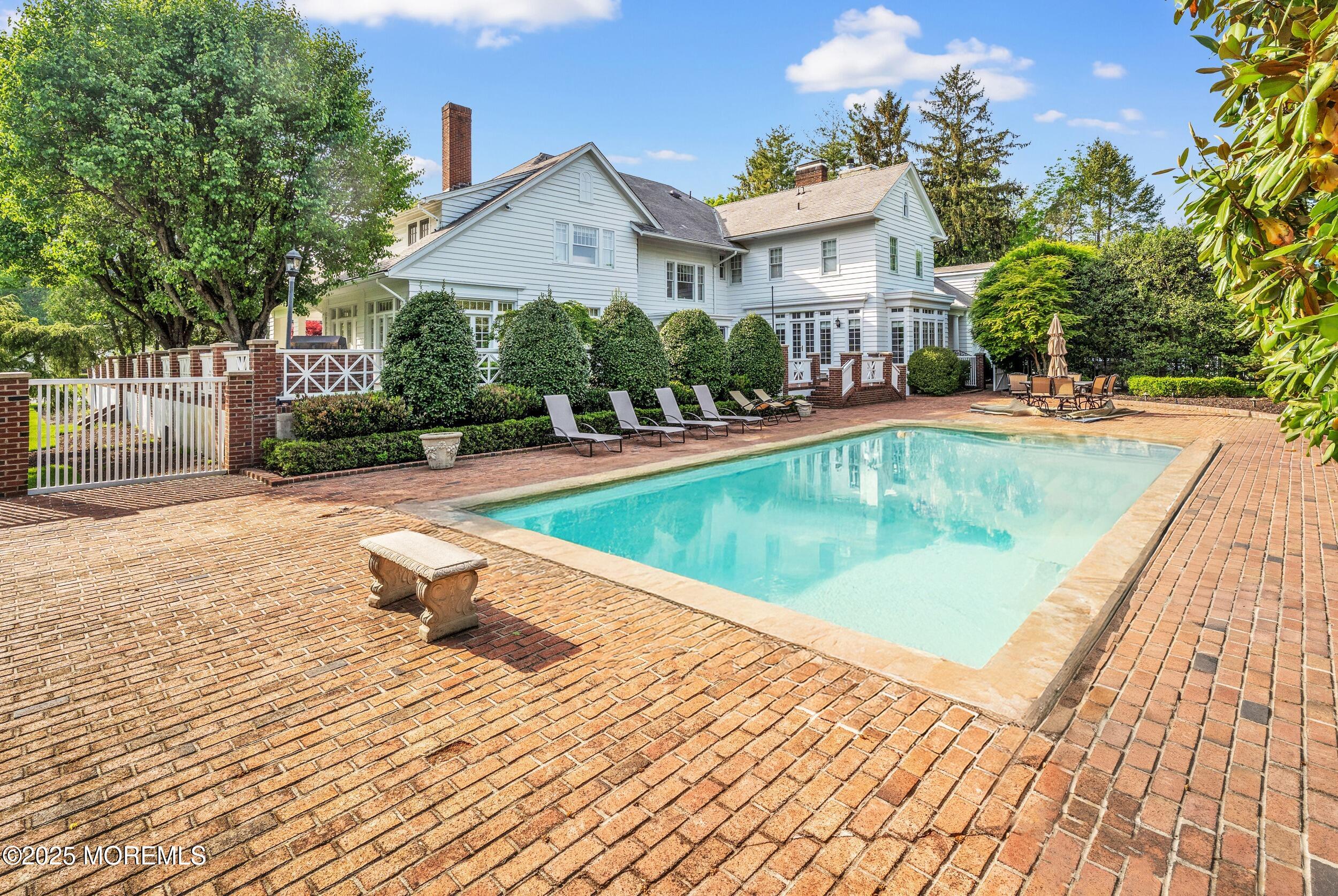 West Allenhurst, New Jersey, 07711, United States, ,7 BathroomsBathrooms,Residential,Active,1820492