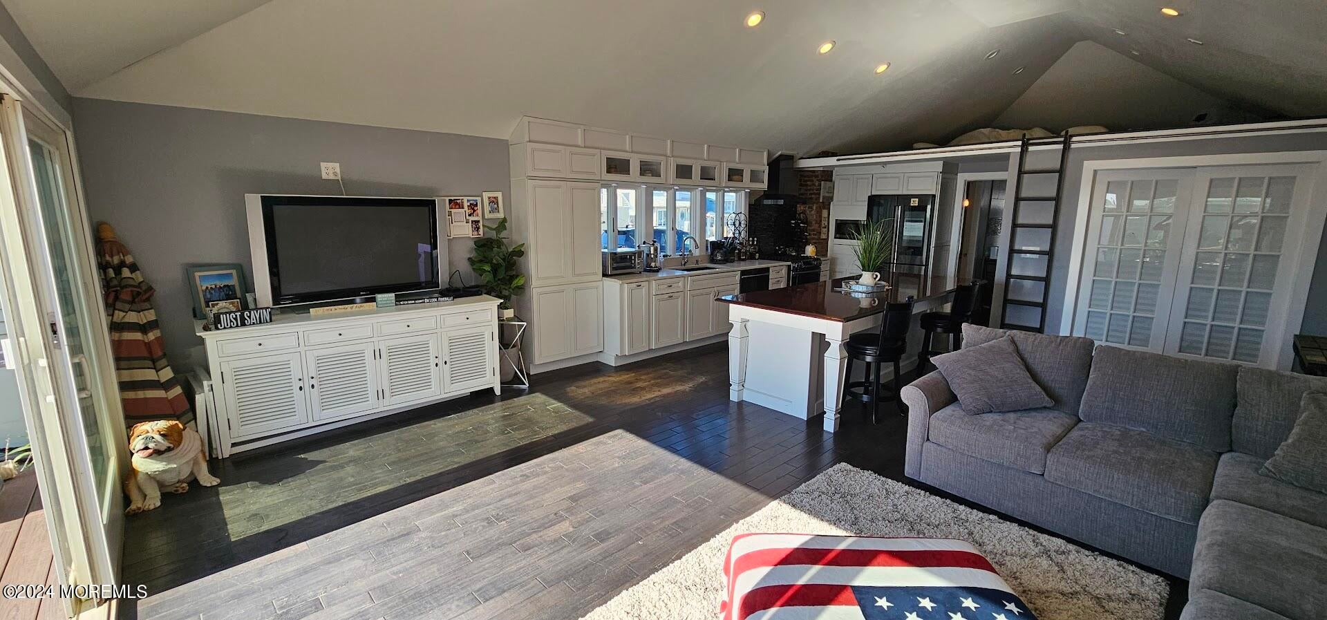 Point Pleasant Beach, New Jersey, 08742, United States, 1 Bedroom Bedrooms, ,1 BathroomBathrooms,Residential,Active,1964265