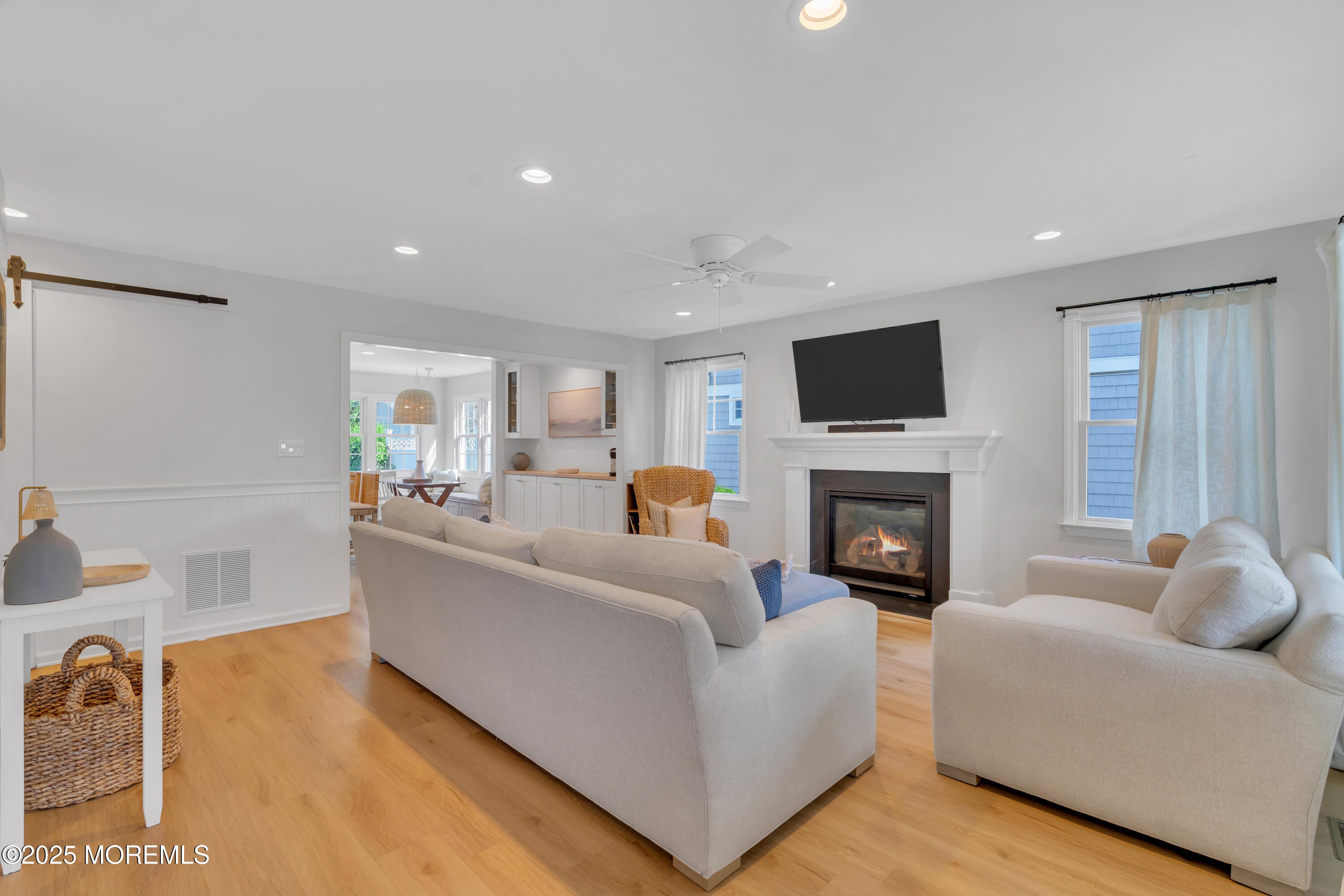 Point Pleasant Beach, New Jersey, 08742, United States, 4 Bedrooms Bedrooms, ,3 BathroomsBathrooms,Residential,Active,2008914