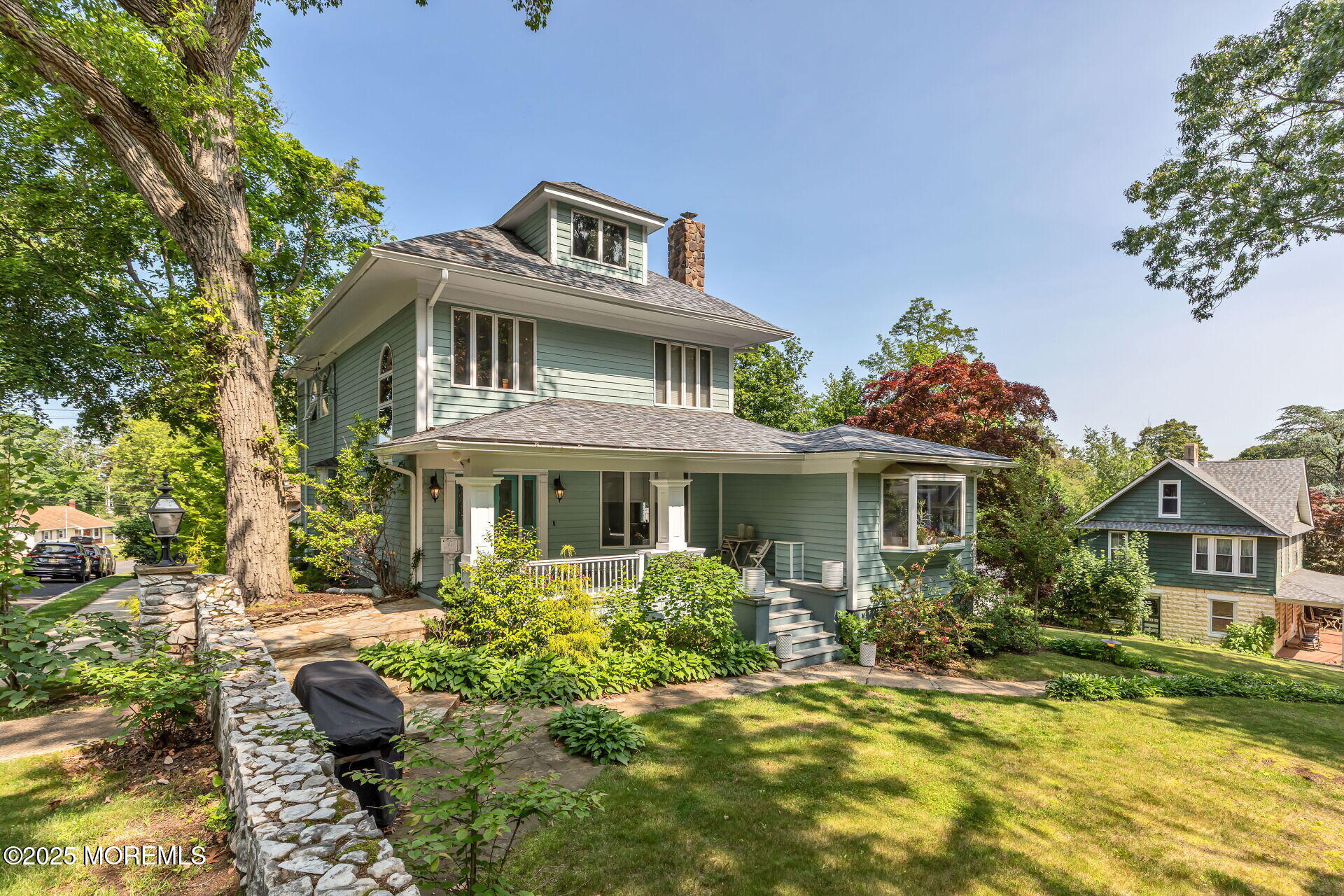 Atlantic Highlands, New Jersey, 07716, United States, 5 Bedrooms Bedrooms, ,5 BathroomsBathrooms,Residential,Active,1843829