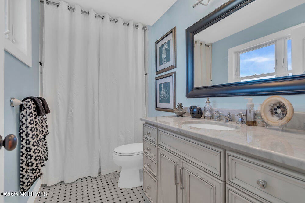 Waretown, New Jersey, 08758, United States, 4 Bedrooms Bedrooms, ,5 BathroomsBathrooms,Residential,Active,1926919