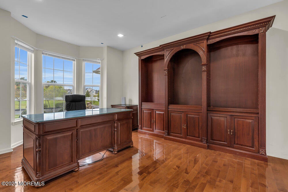 Toms River, New Jersey, 08755, United States, 4 Bedrooms Bedrooms, ,4 BathroomsBathrooms,Residential,Active,1987205