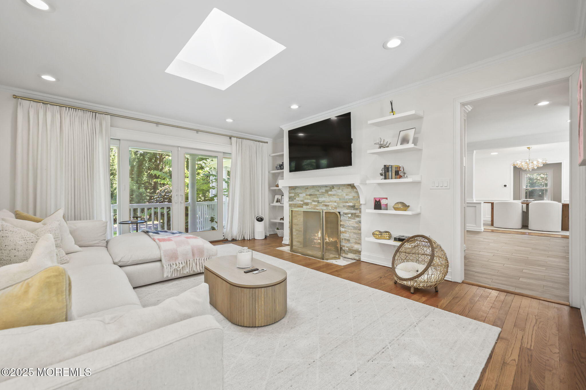 Colts Neck, New Jersey, 07722, United States, 3 Bedrooms Bedrooms, ,3 BathroomsBathrooms,Residential,Active,1941385