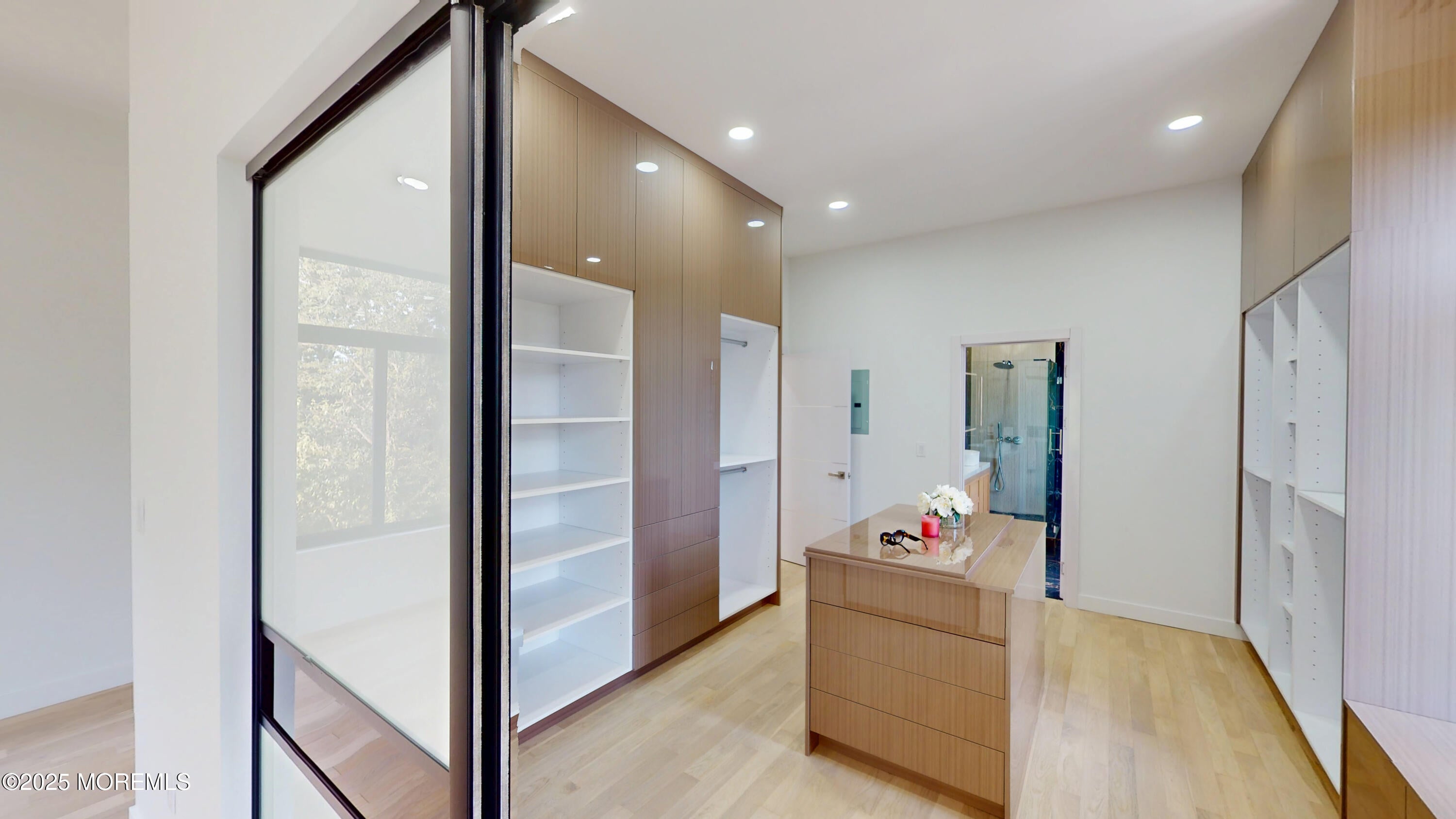 Marlboro, New Jersey, 07746, United States, 5 Bedrooms Bedrooms, ,5 BathroomsBathrooms,Residential,Active,1929654