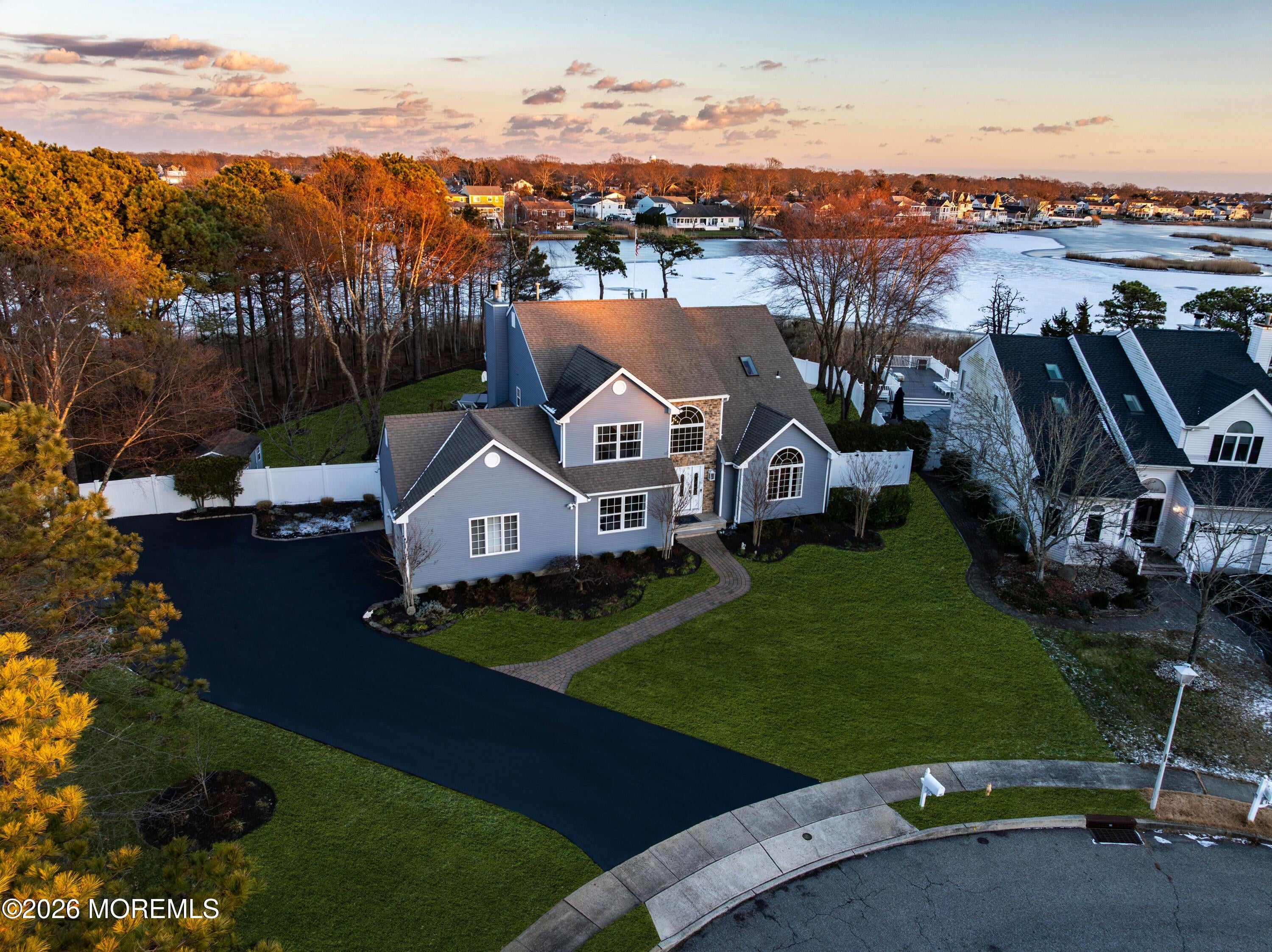 Brick, New Jersey, 08724, United States, 5 Bedrooms Bedrooms, ,3 BathroomsBathrooms,Residential,Active,2007172