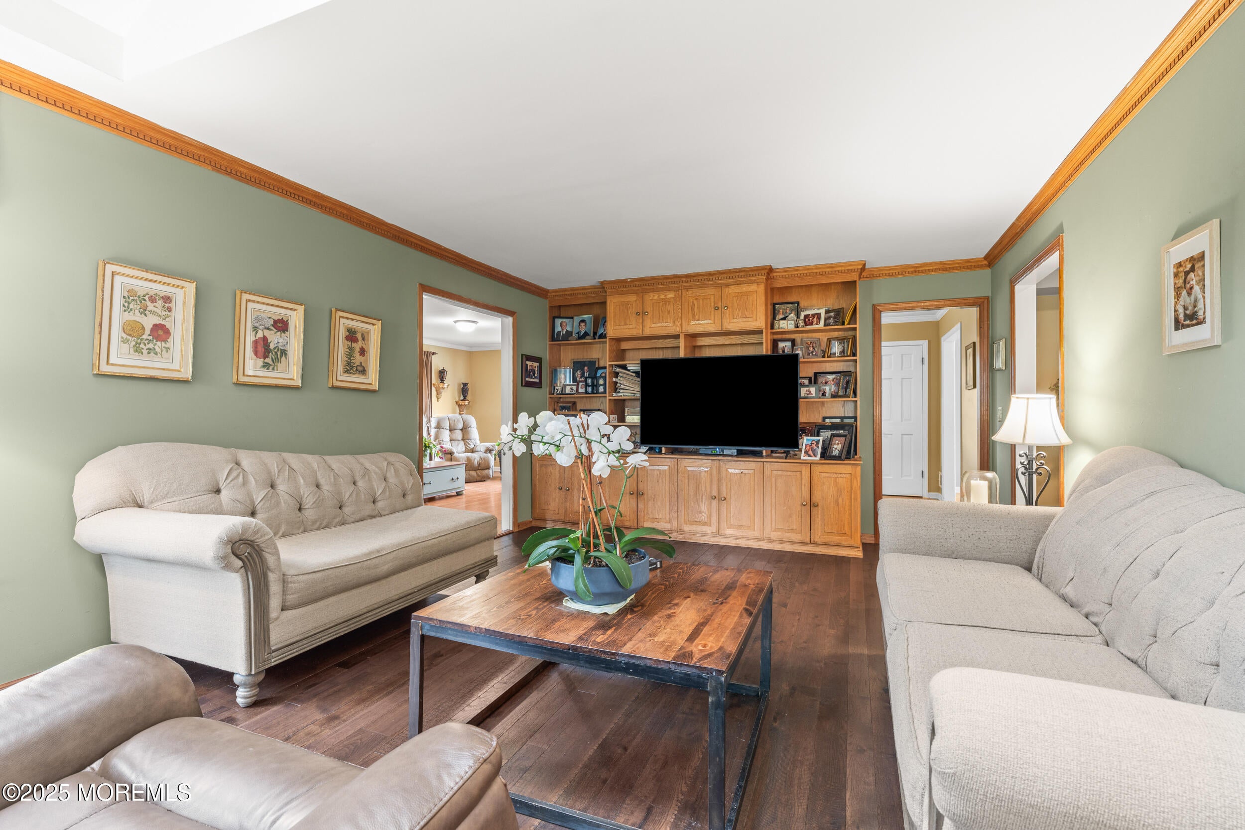 Allenwood, New Jersey, 08720, United States, 5 Bedrooms Bedrooms, ,3 BathroomsBathrooms,Residential,Active,1849537