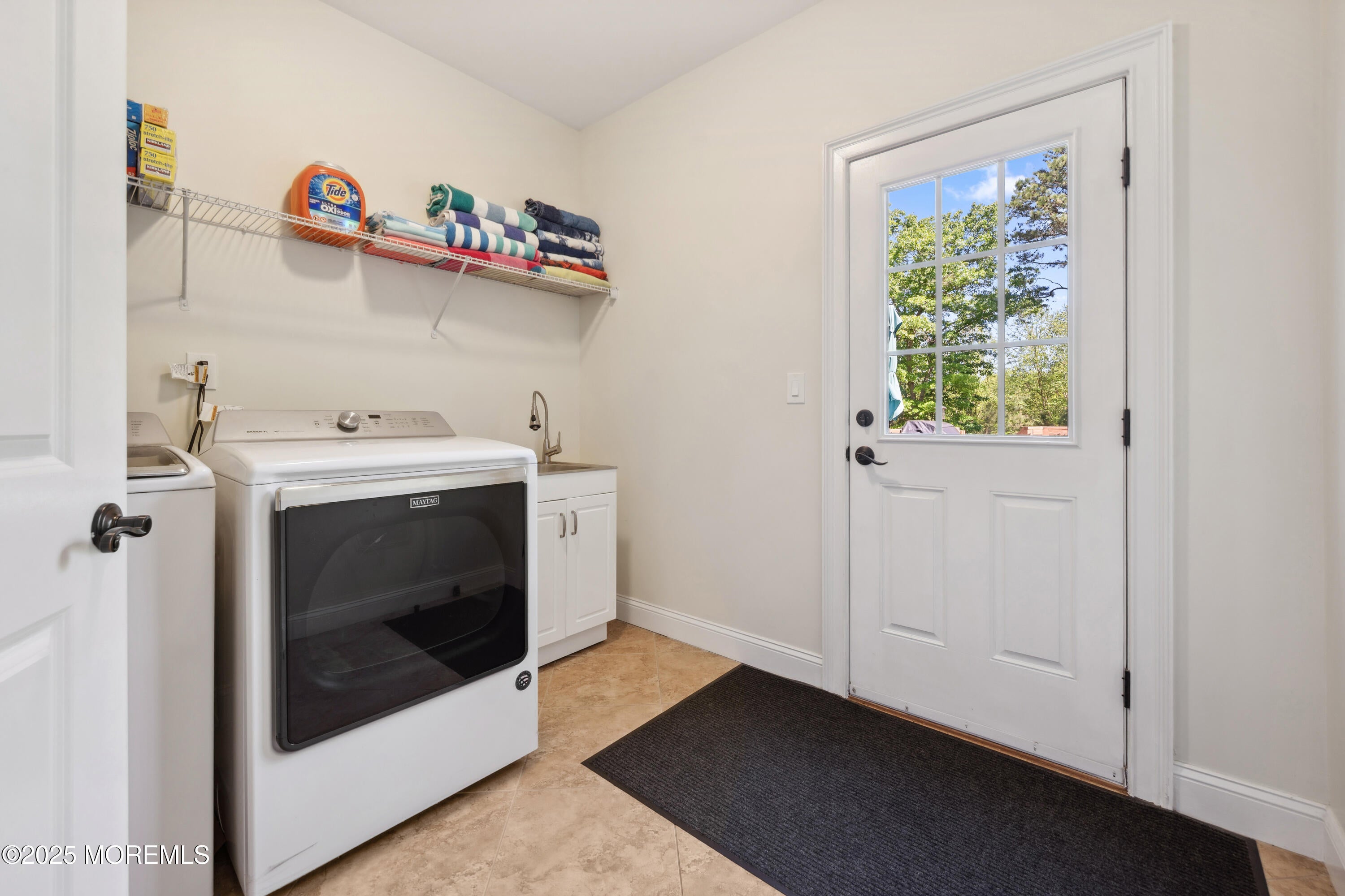 Howell, New Jersey, 07731, United States, 4 Bedrooms Bedrooms, ,3 BathroomsBathrooms,Residential,Active,1903222